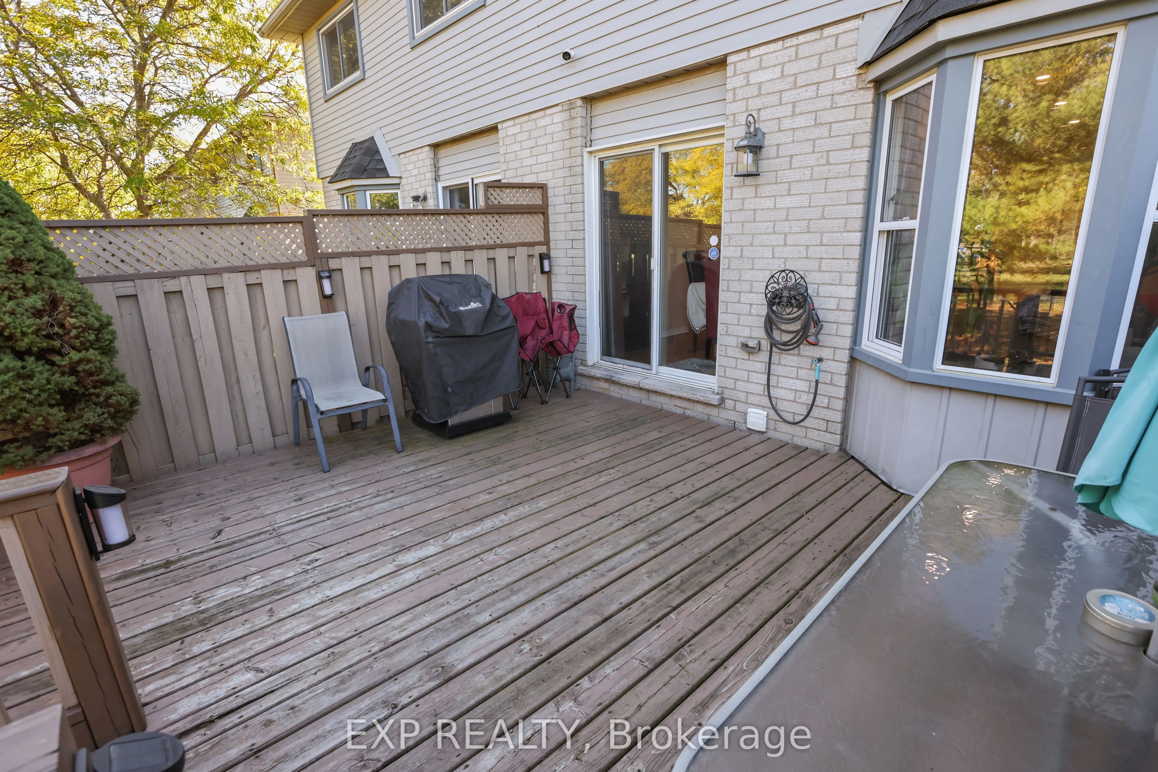 2 Royalwood Court, #49