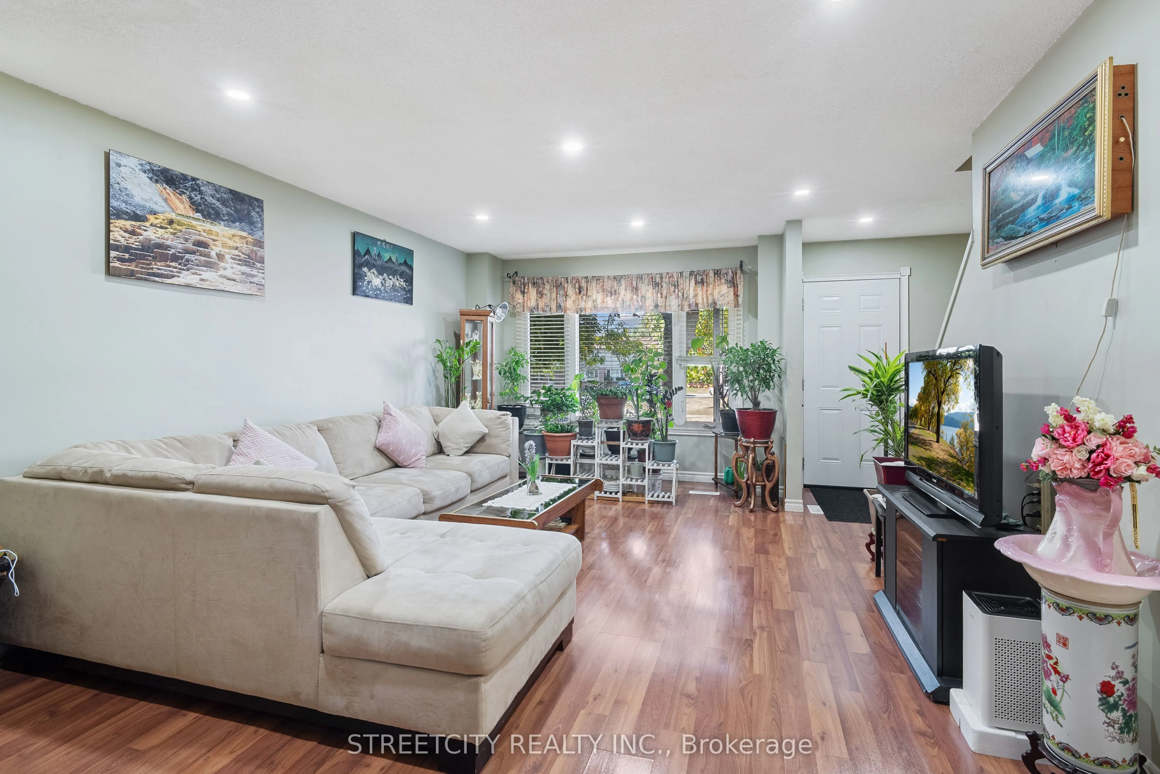 45 Gatewood Place, #19