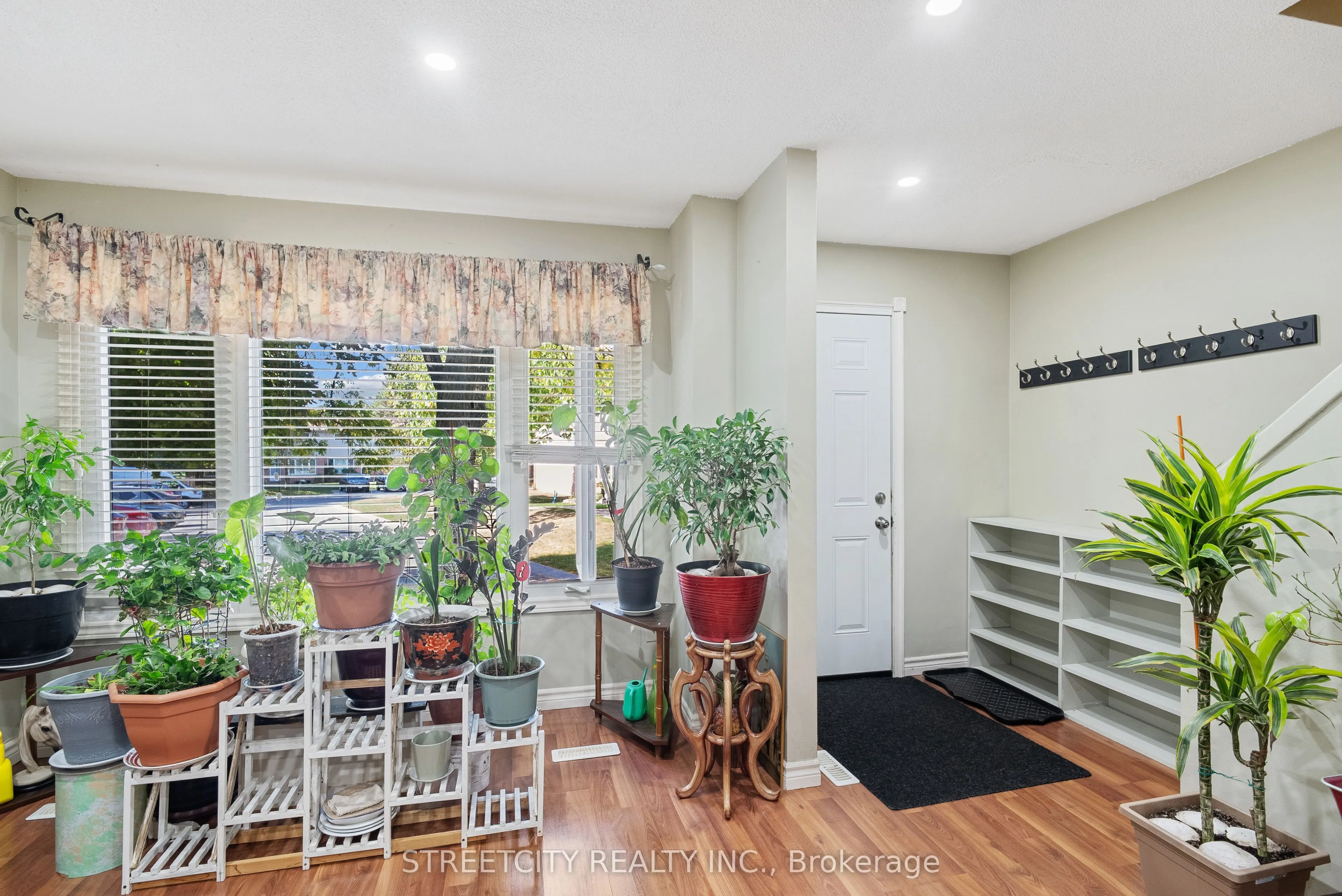 45 Gatewood Place, #19
