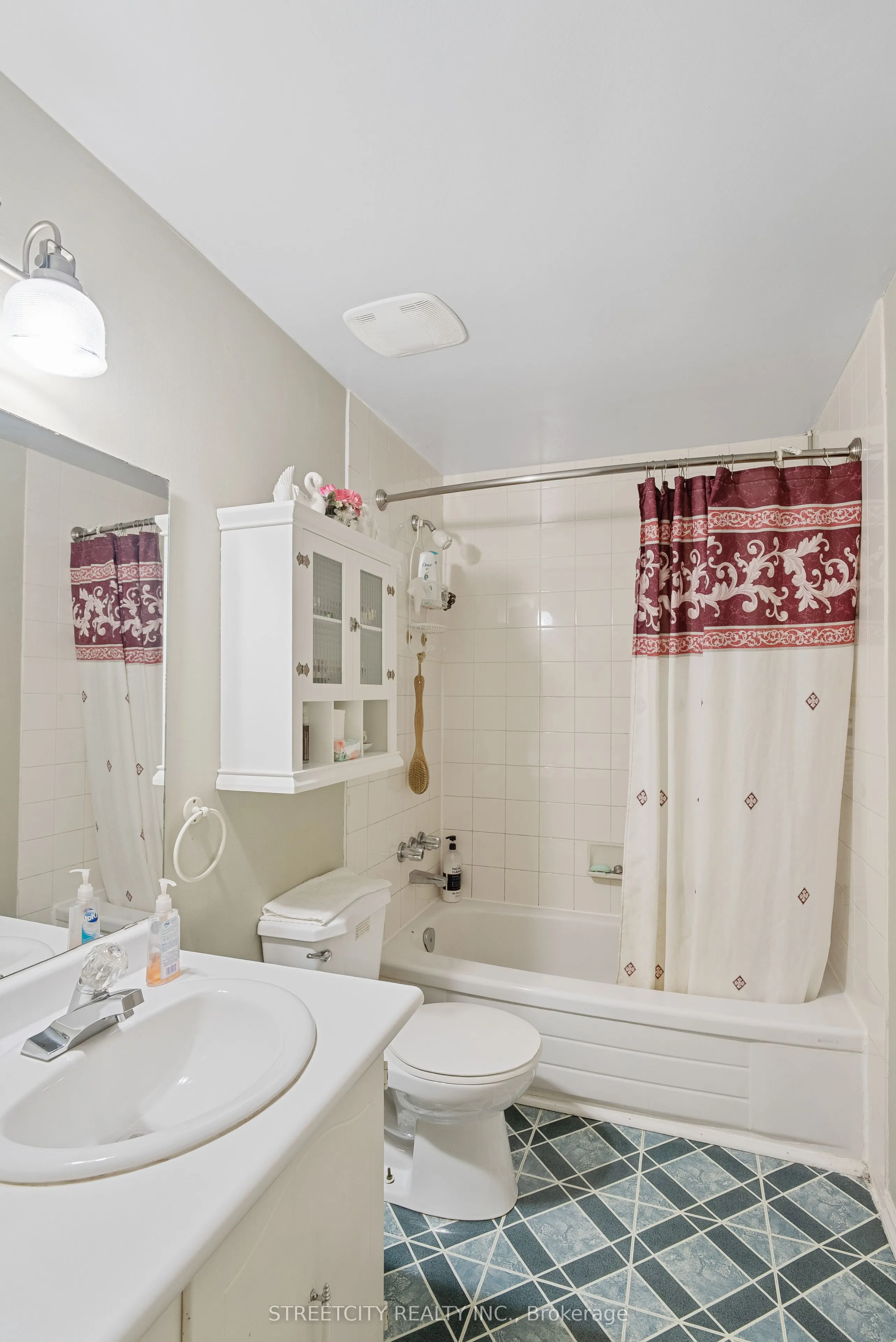 45 Gatewood Place, #19
