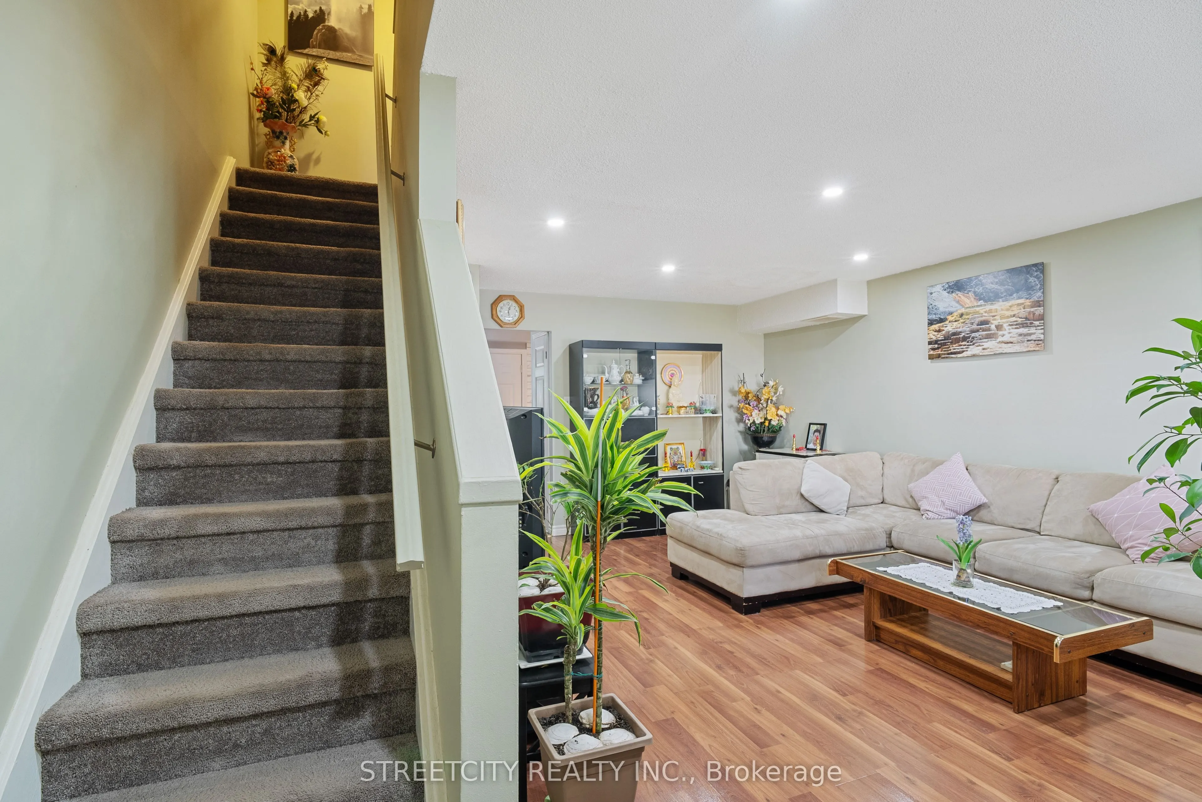45 Gatewood Place, #19