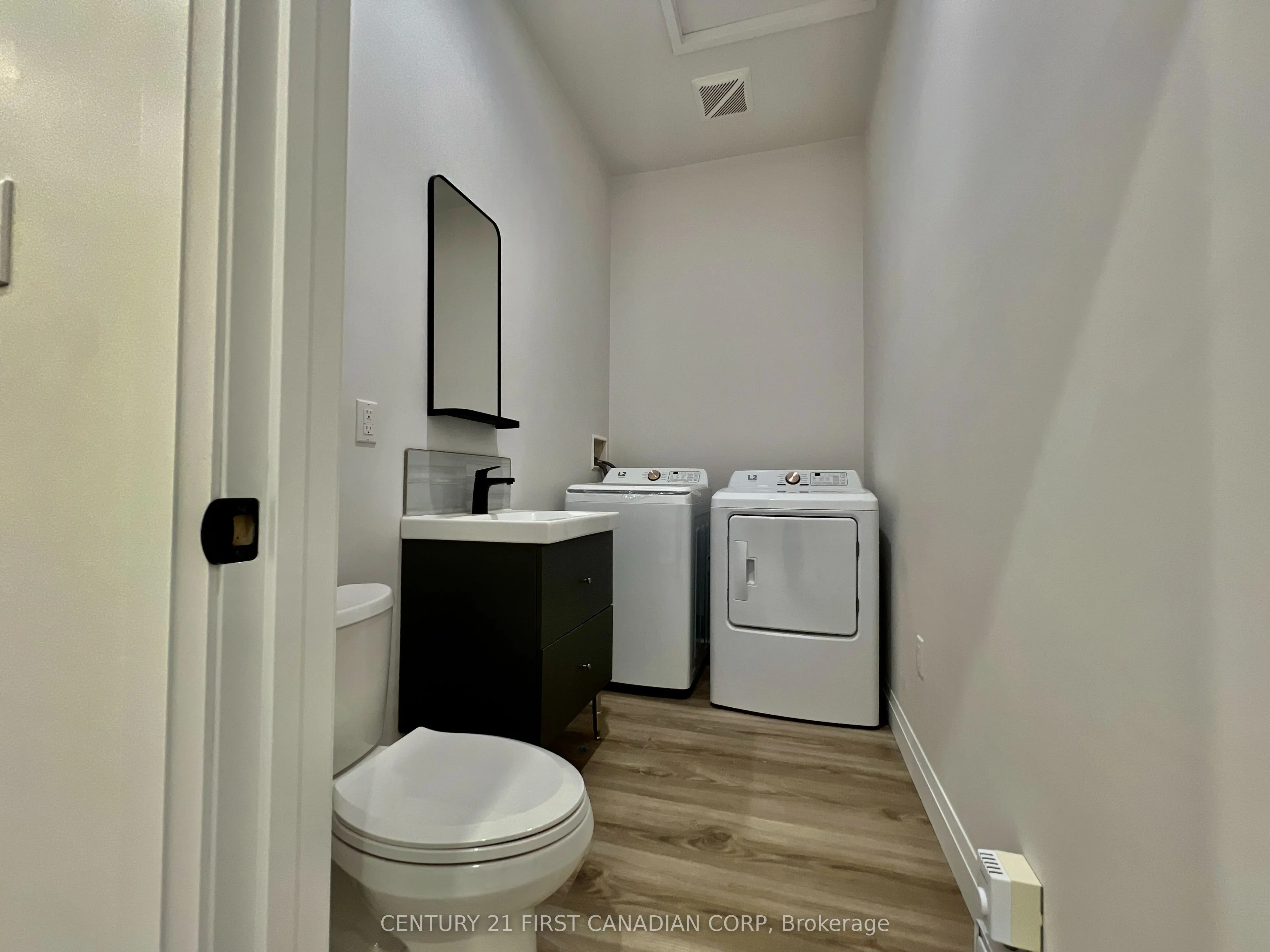 166 CENTRAL Avenue, #3