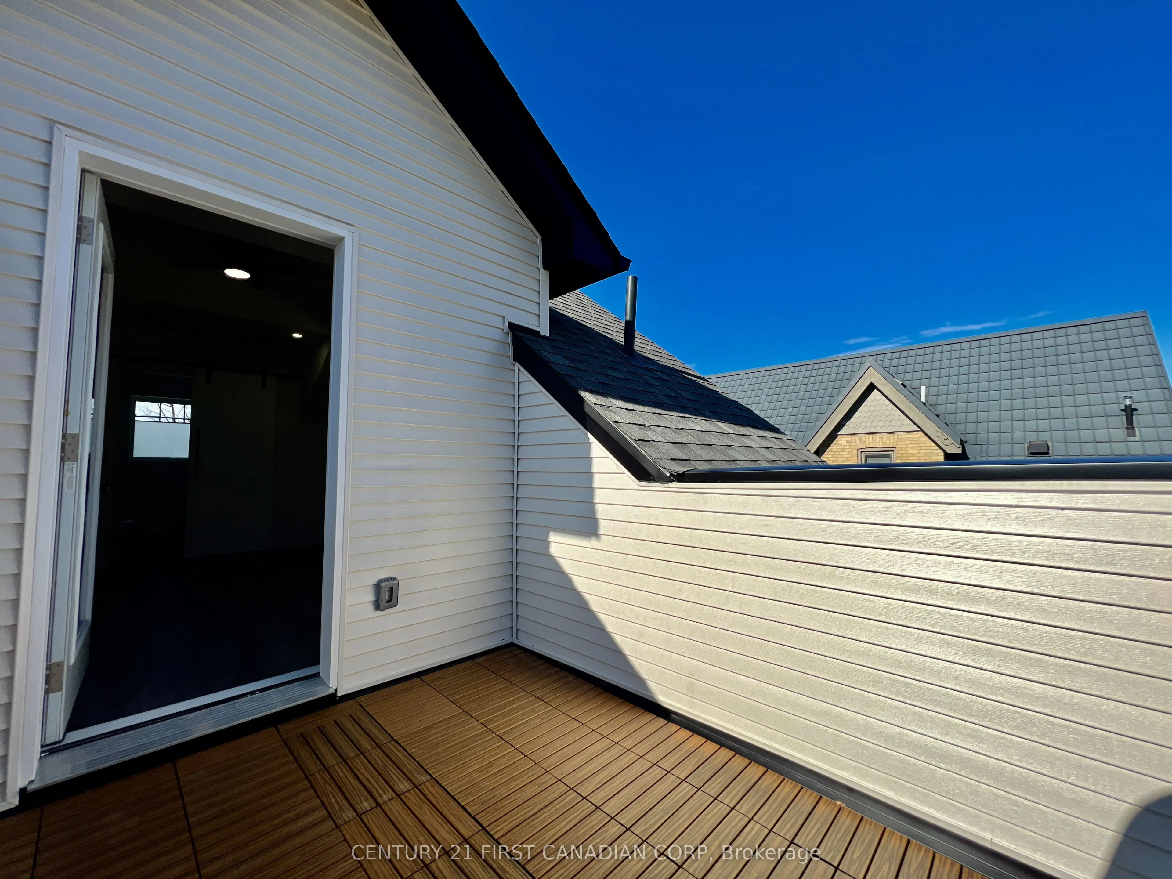 166 CENTRAL Avenue, #3