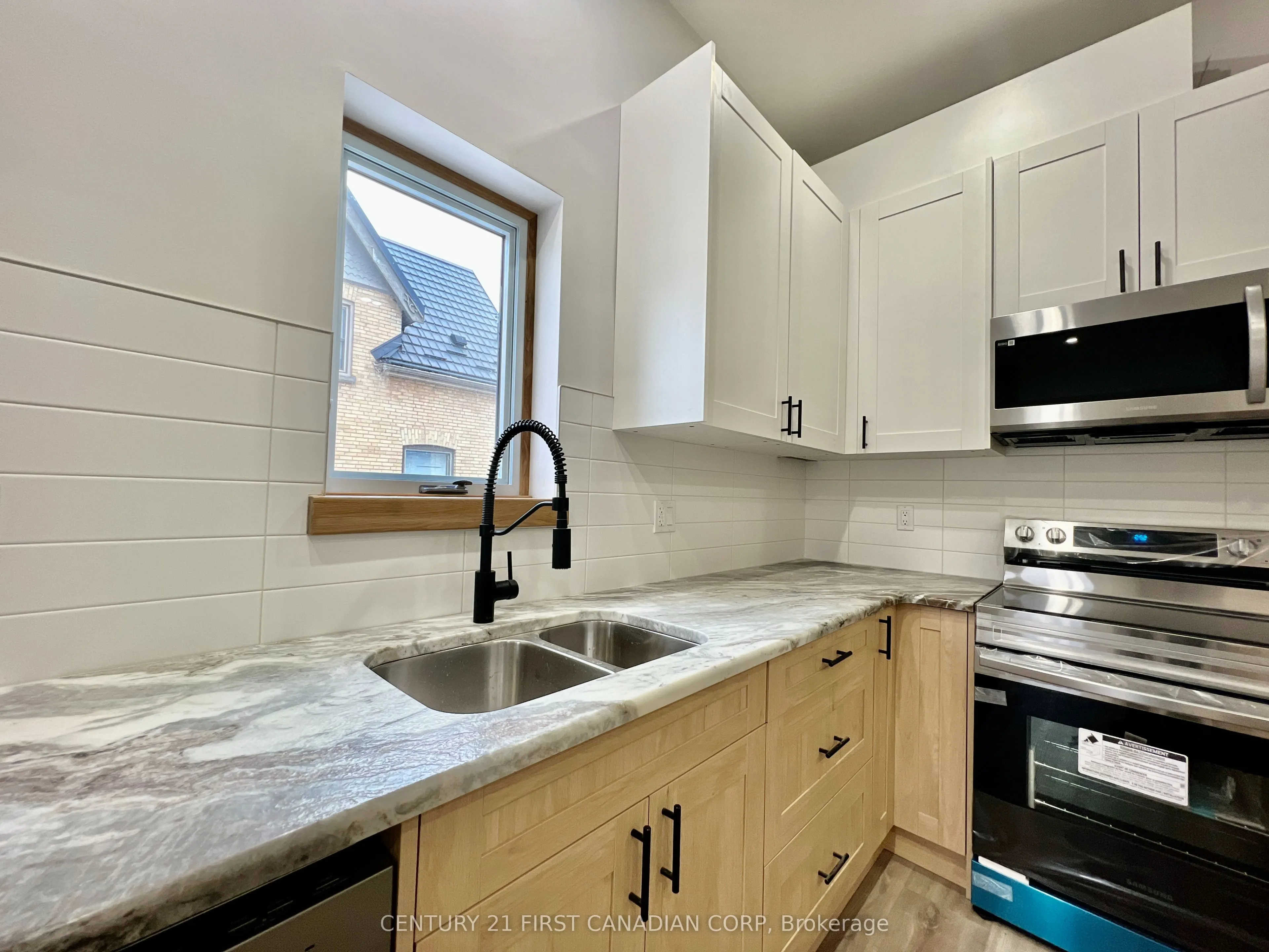166 CENTRAL Avenue, #3