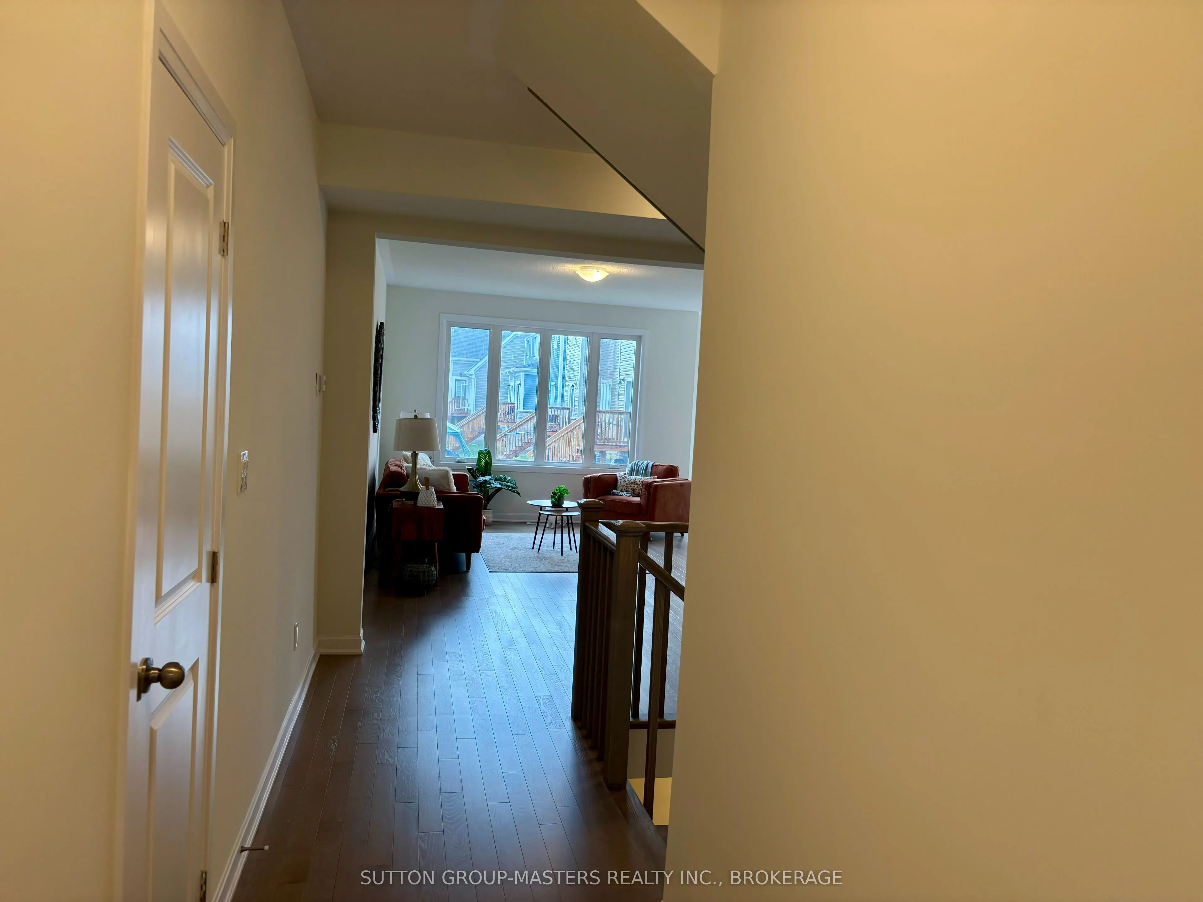 19 OAKMONT Drive