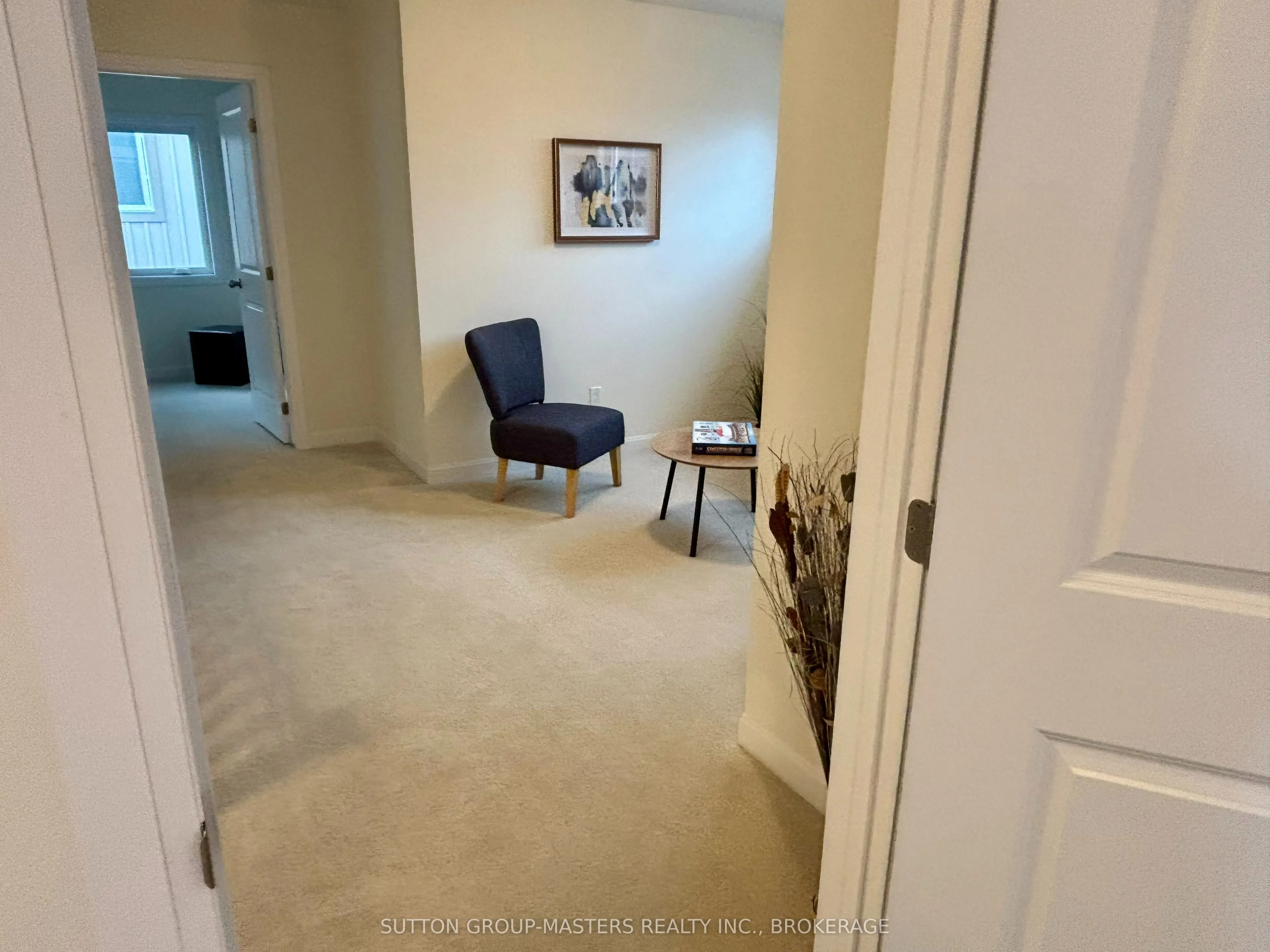 19 OAKMONT Drive