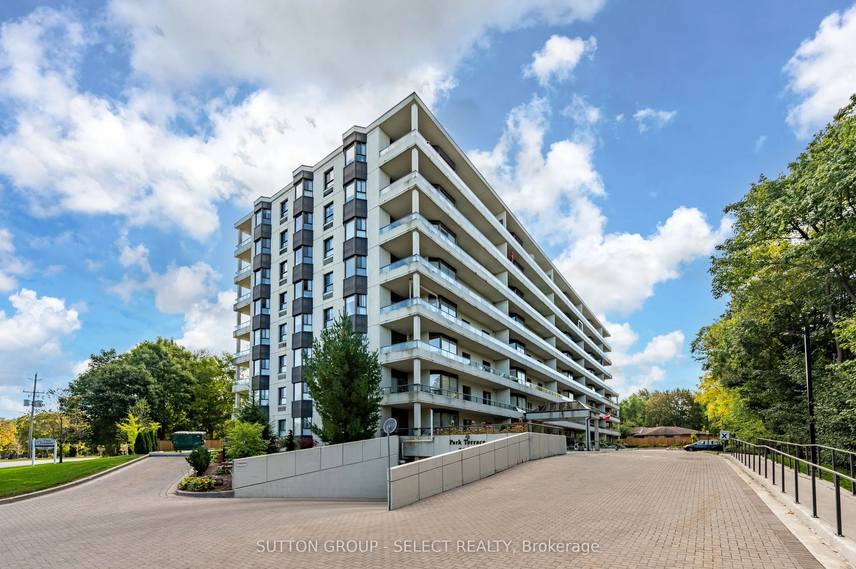 1180 COMMISSIONERS Road W, #505