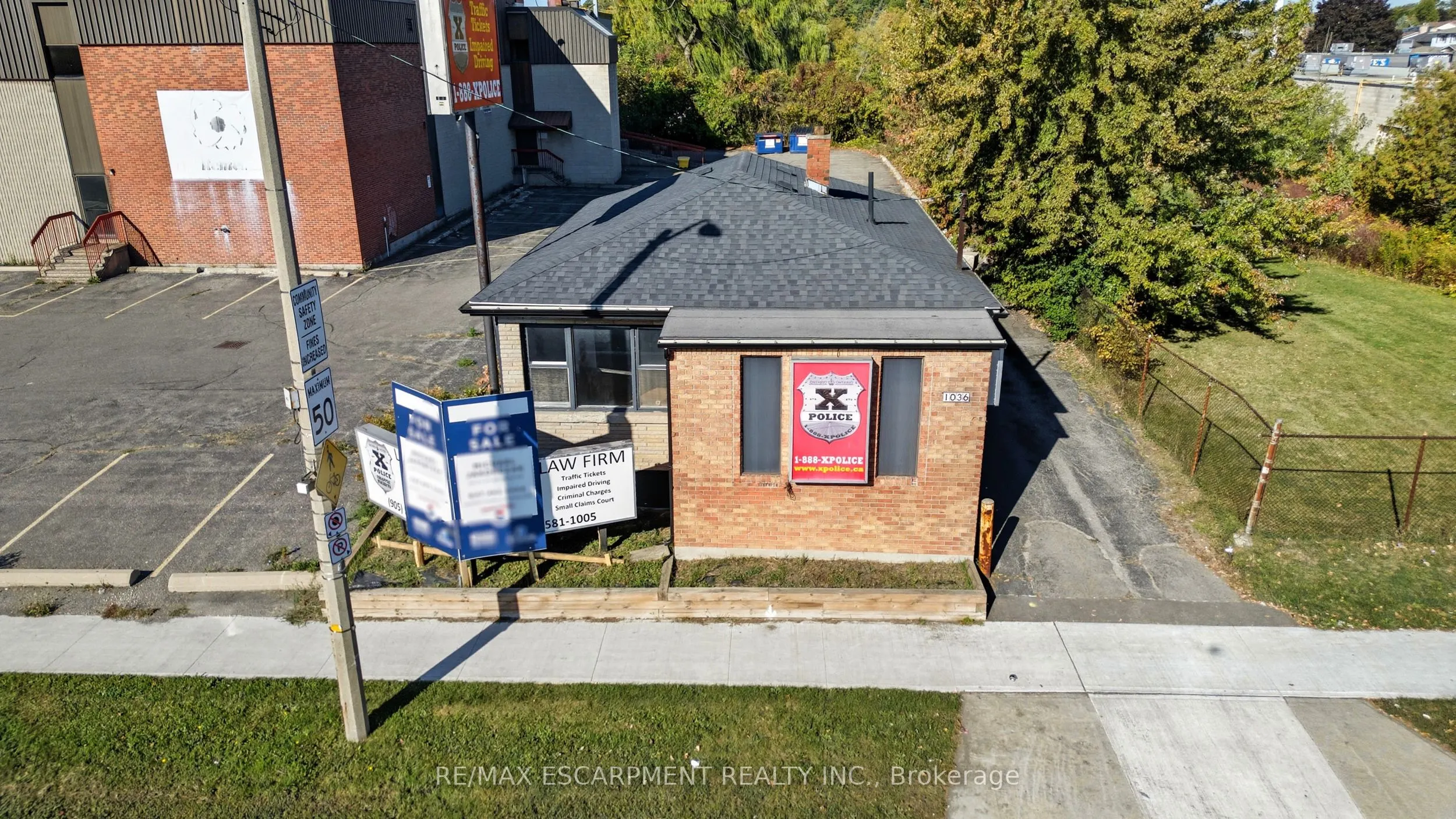 1036 Upper Wentworth Street