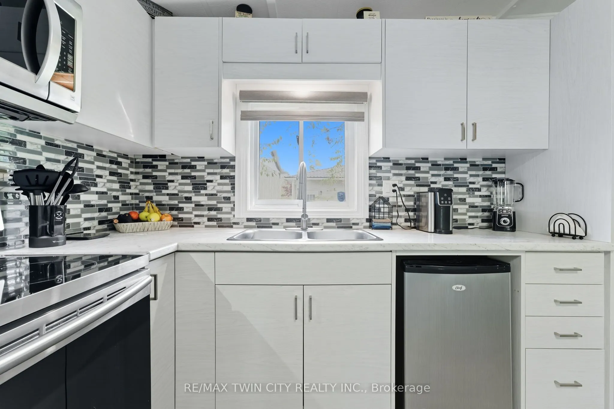 673 BRANT WATERLOO Road, #518