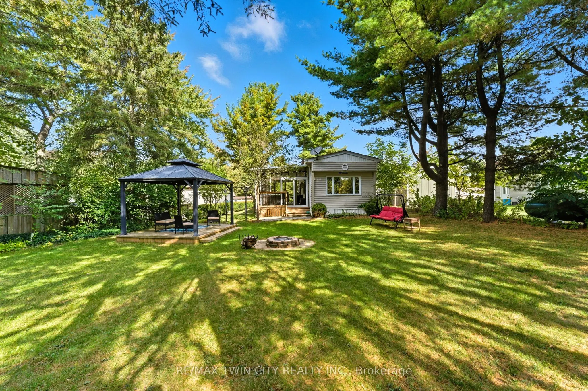 673 BRANT WATERLOO Road, #518
