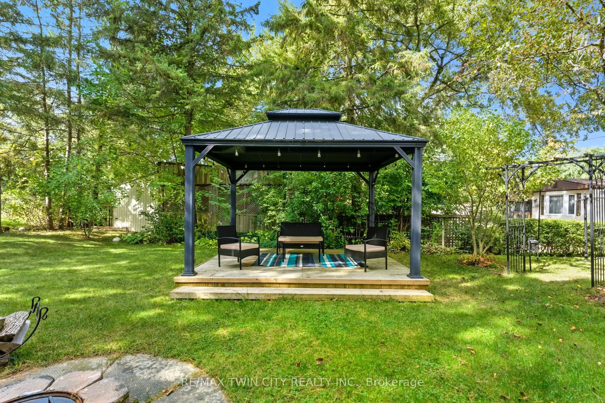 673 BRANT WATERLOO Road, #518