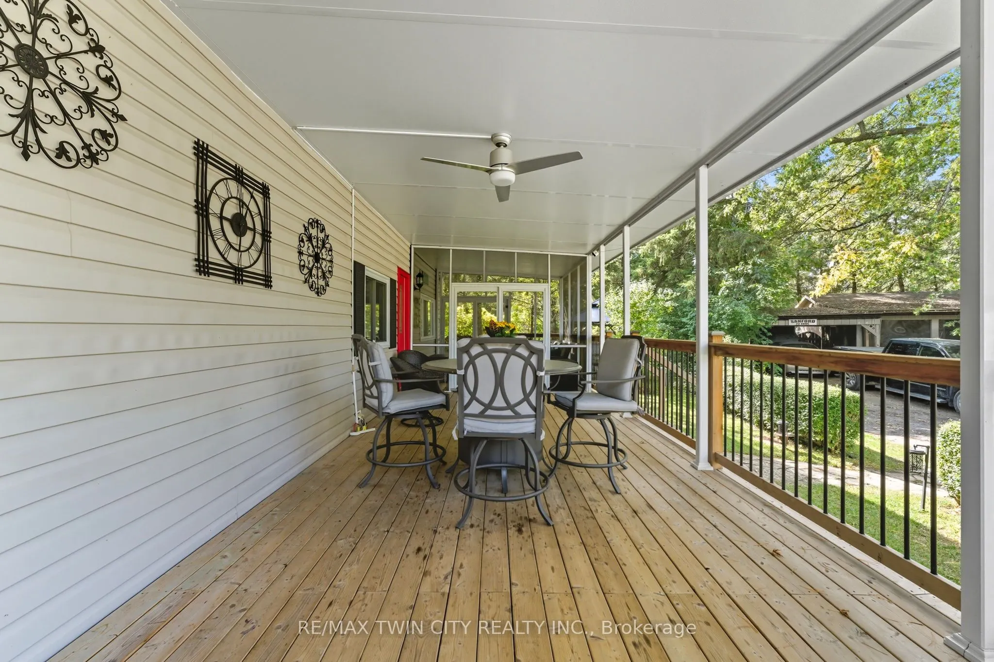 673 BRANT WATERLOO Road, #518