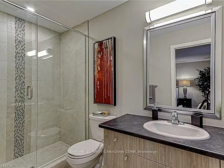 177 Edgevalley Road, #118