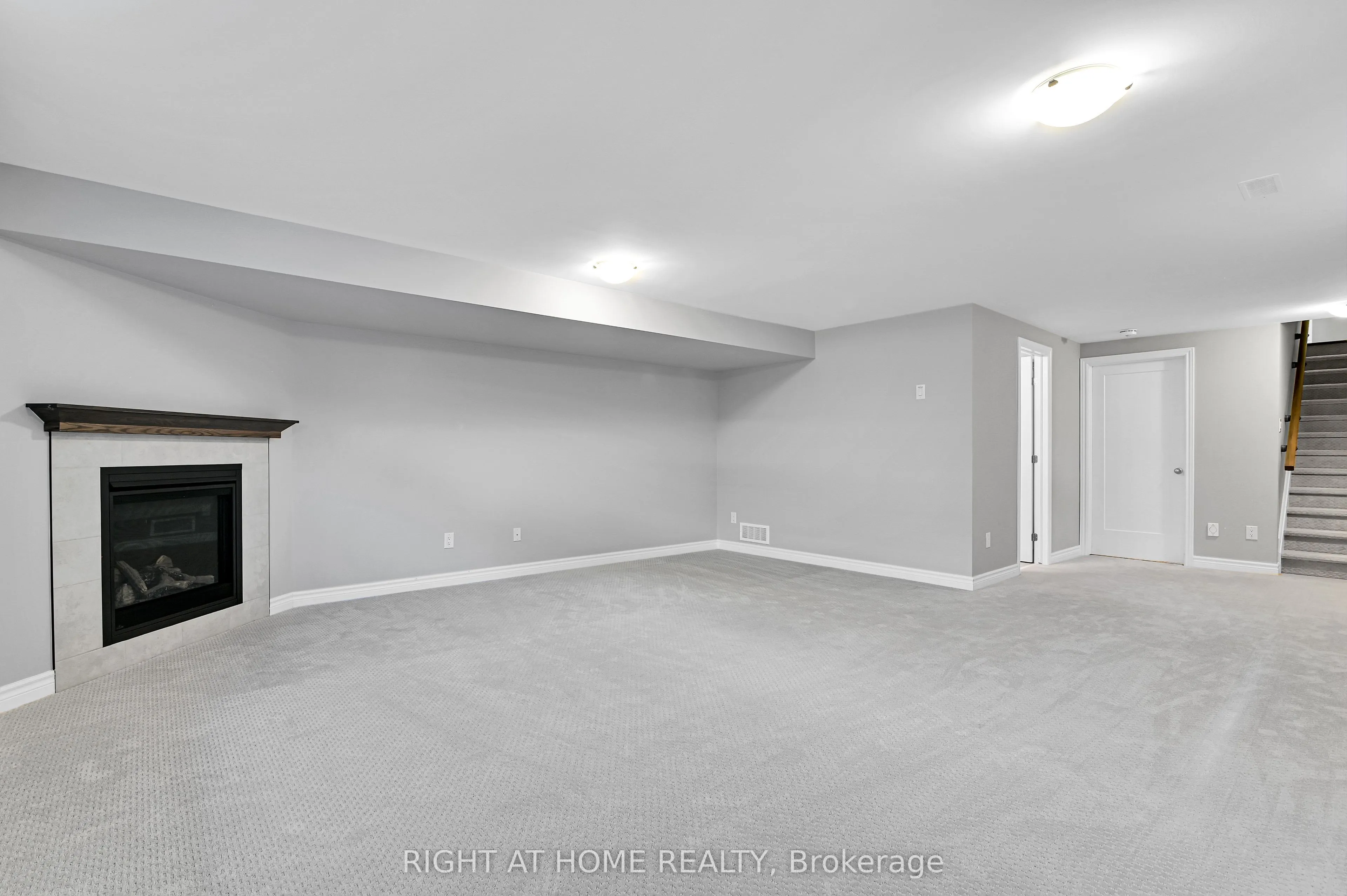 530 Muscari Street