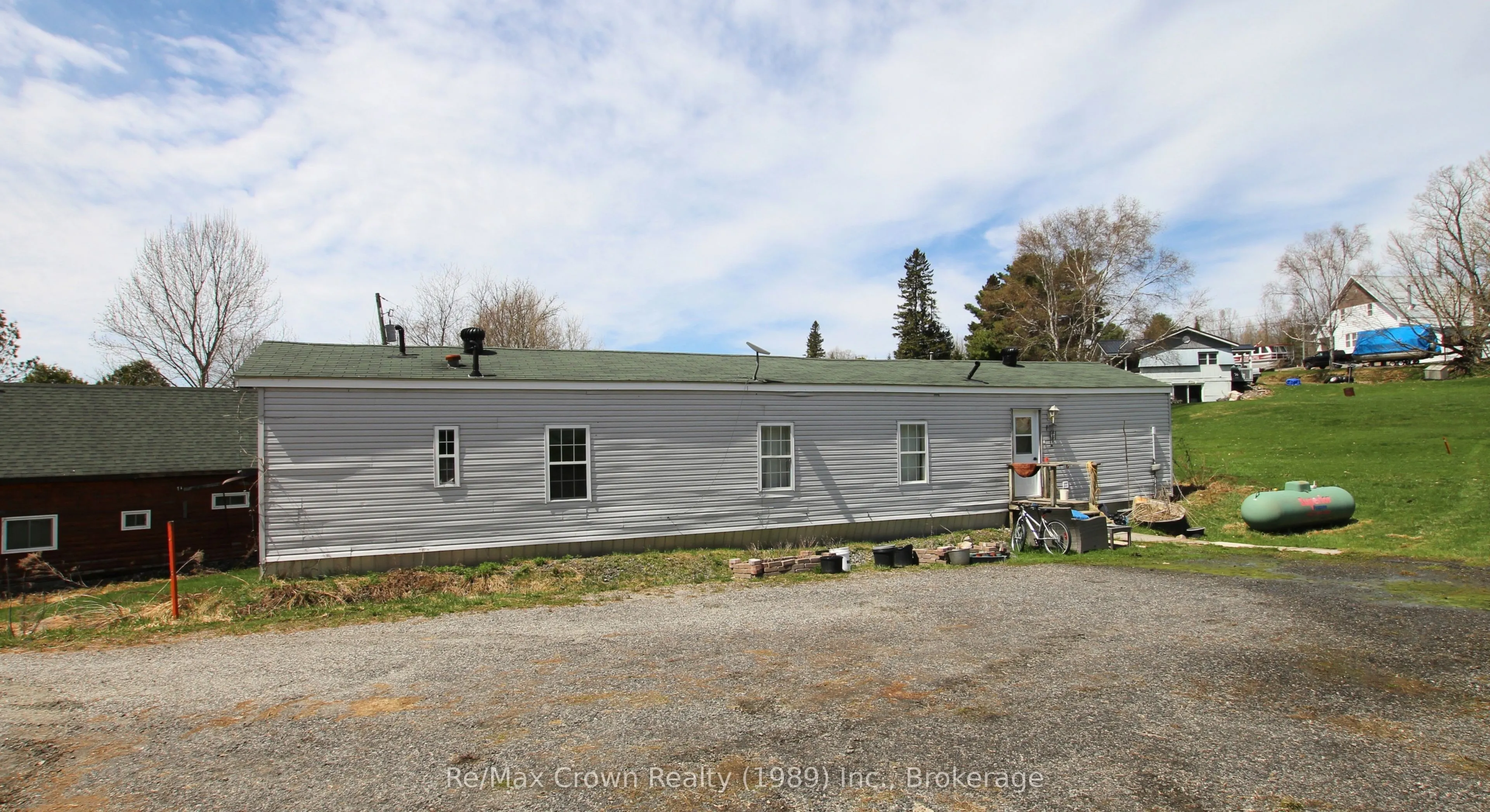 84-85 Wilson Lake Road