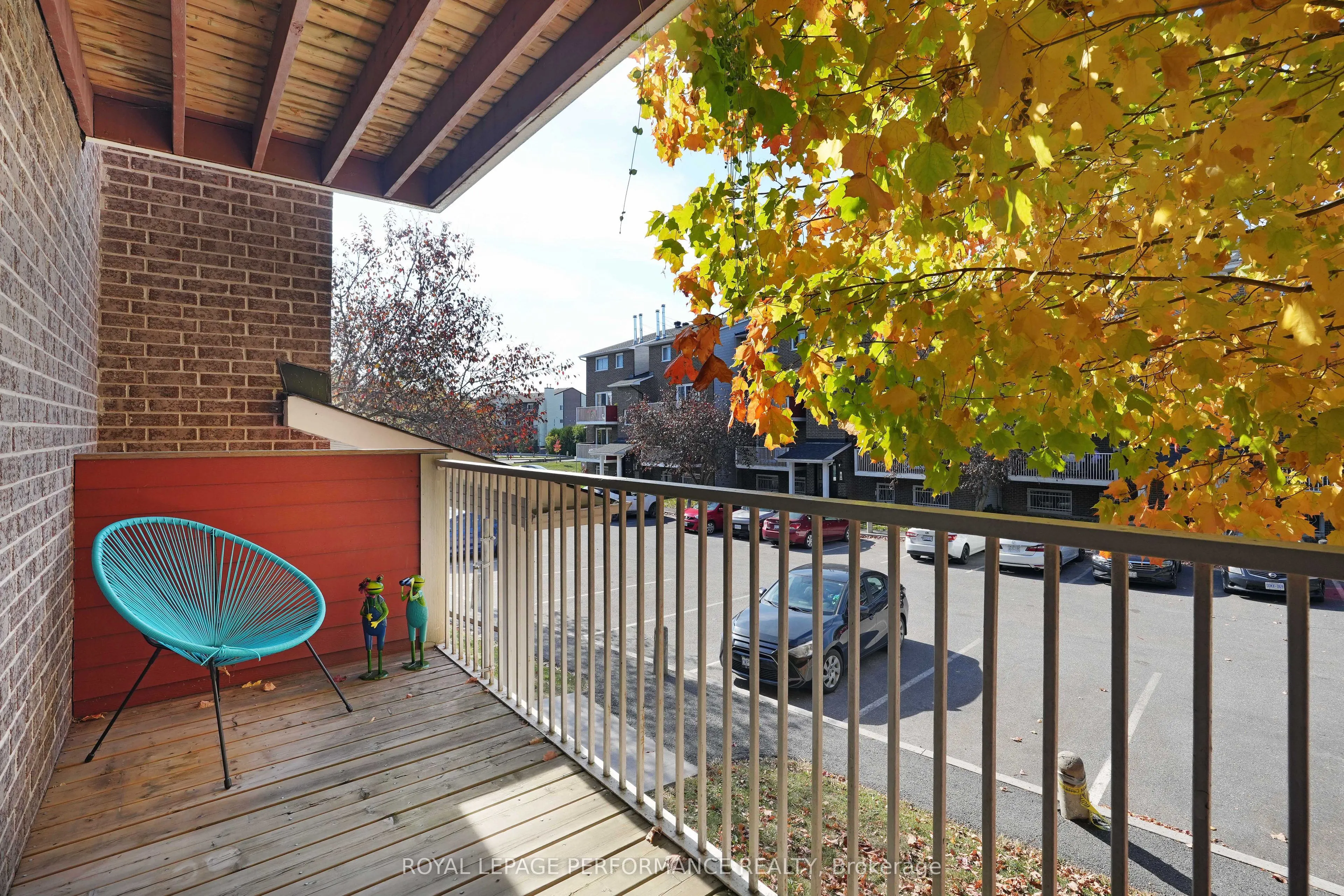 1589 St Bernard Street, #402