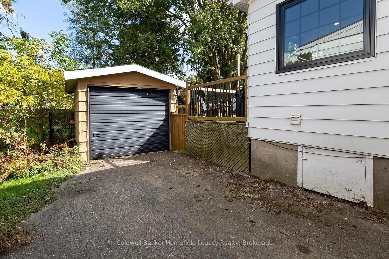 95 MCNAB Street