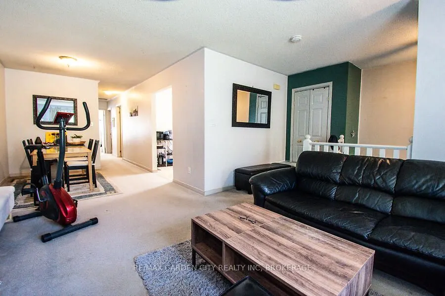 4549 Carriage Road