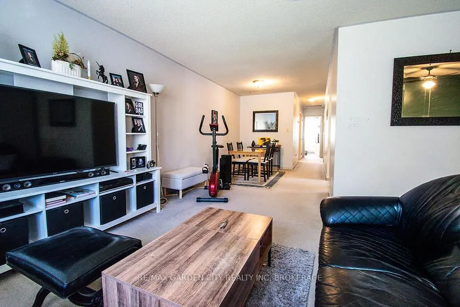 4549 Carriage Road