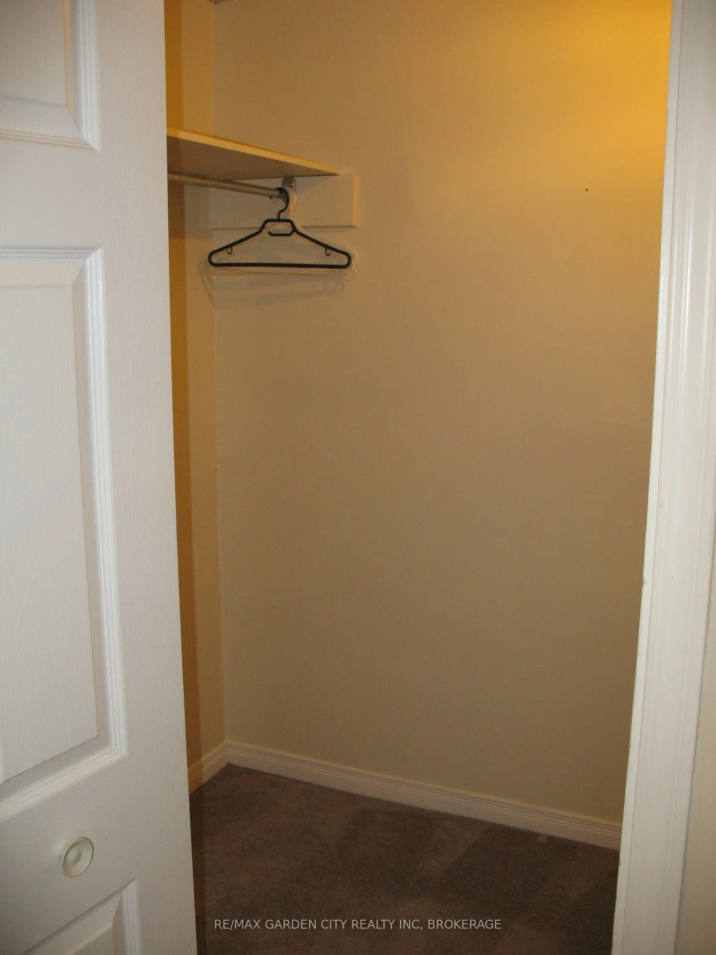 4549 Carriage Road