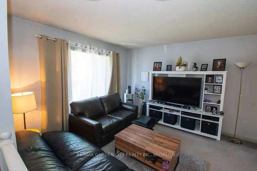4549 Carriage Road