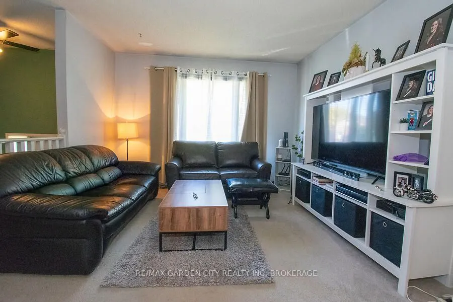 4549 Carriage Road