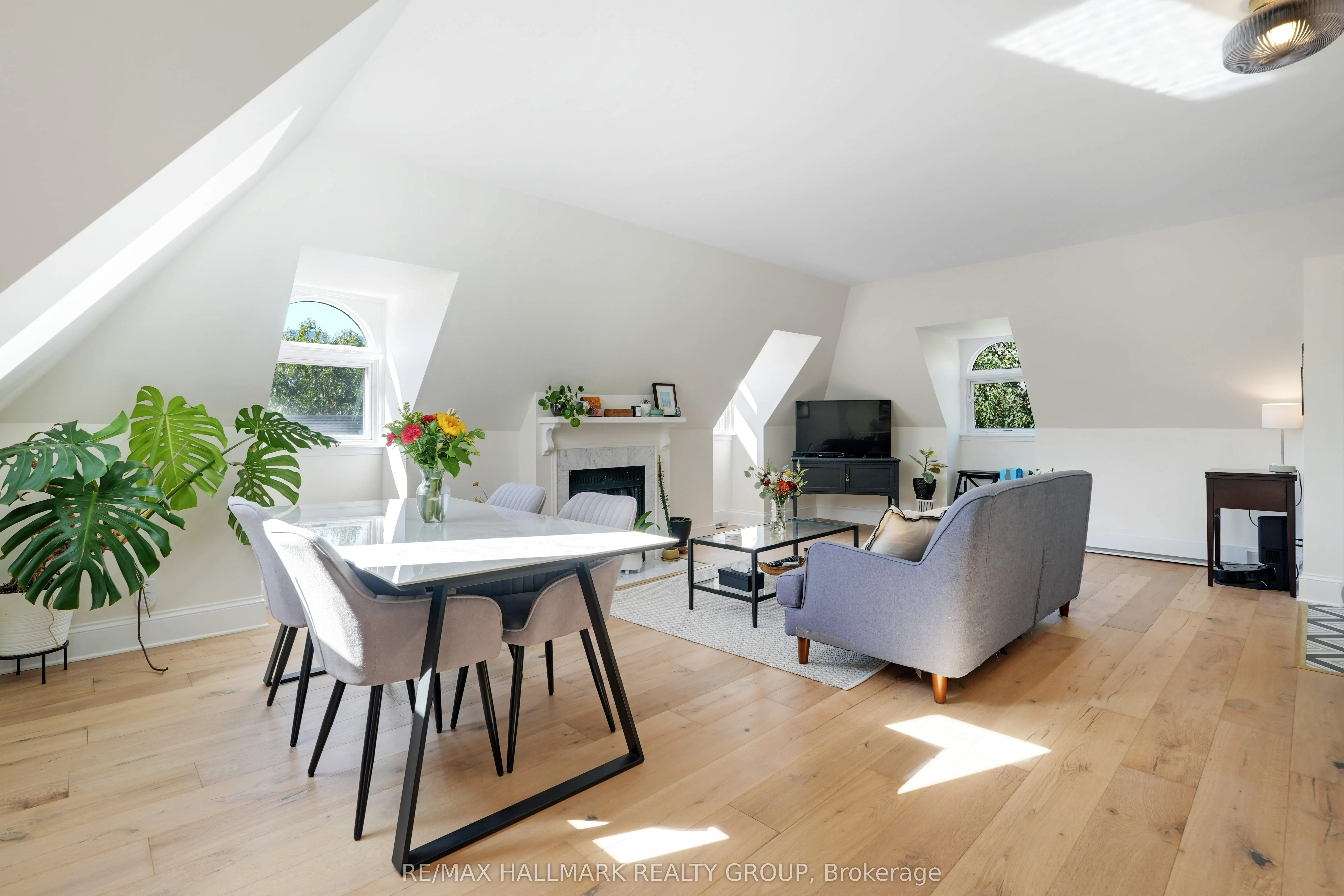 274 DALY Avenue, #5