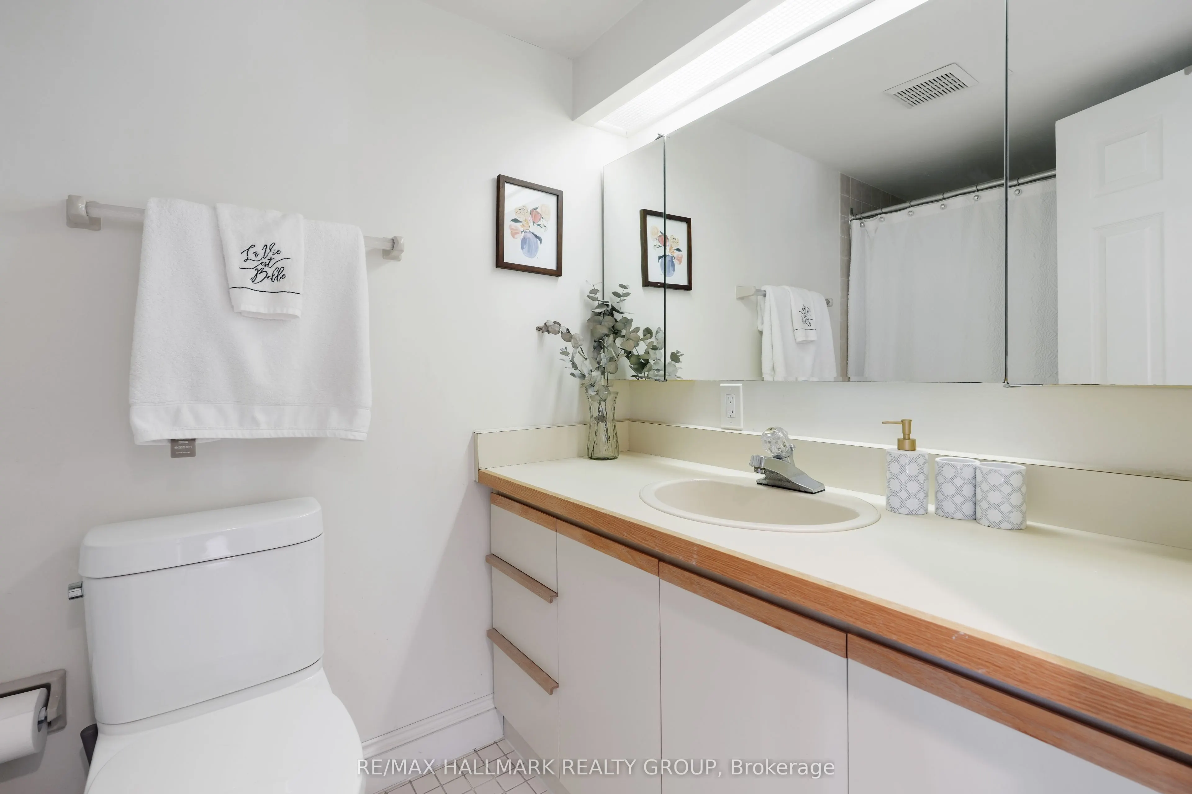 274 DALY Avenue, #5