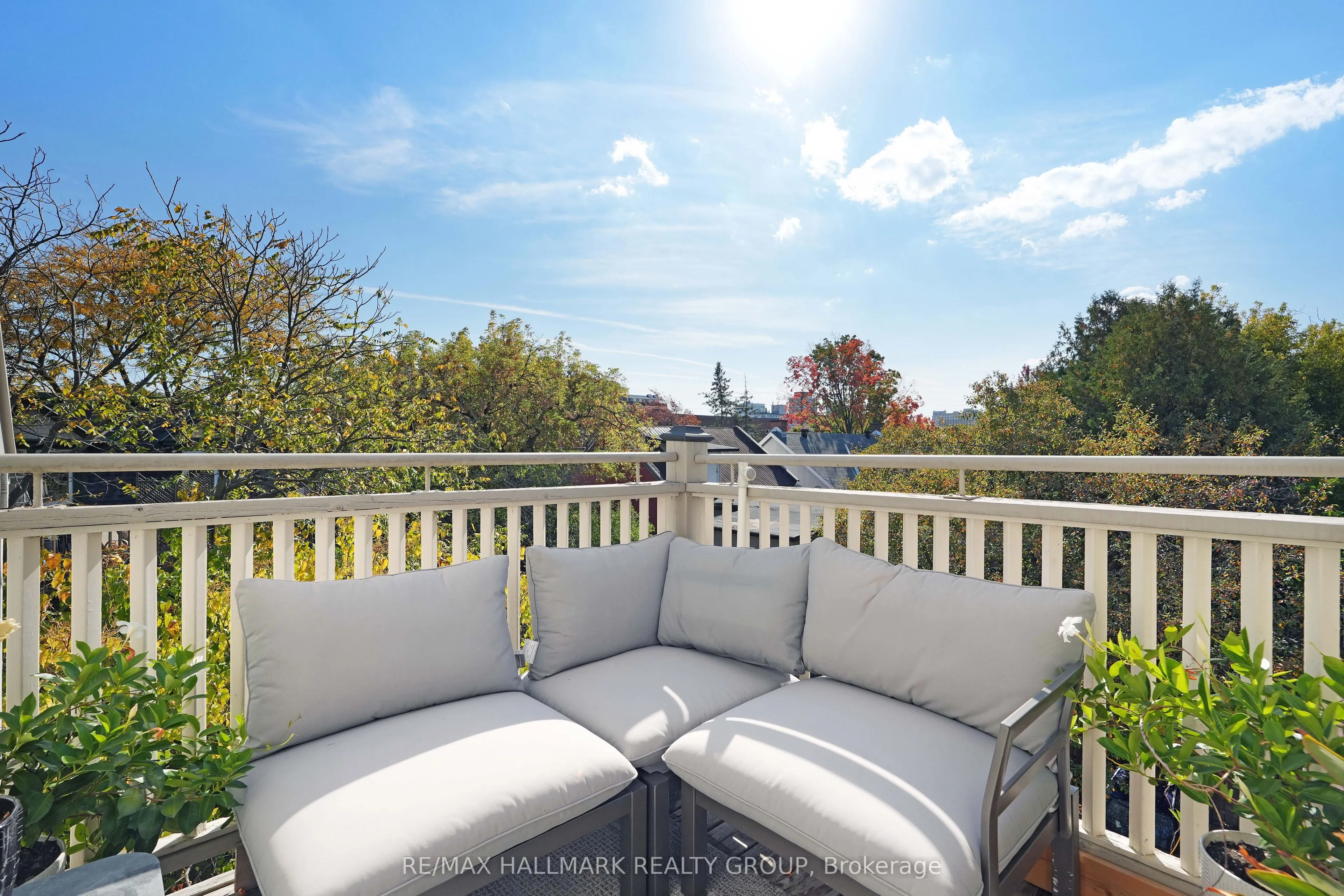 274 DALY Avenue, #5