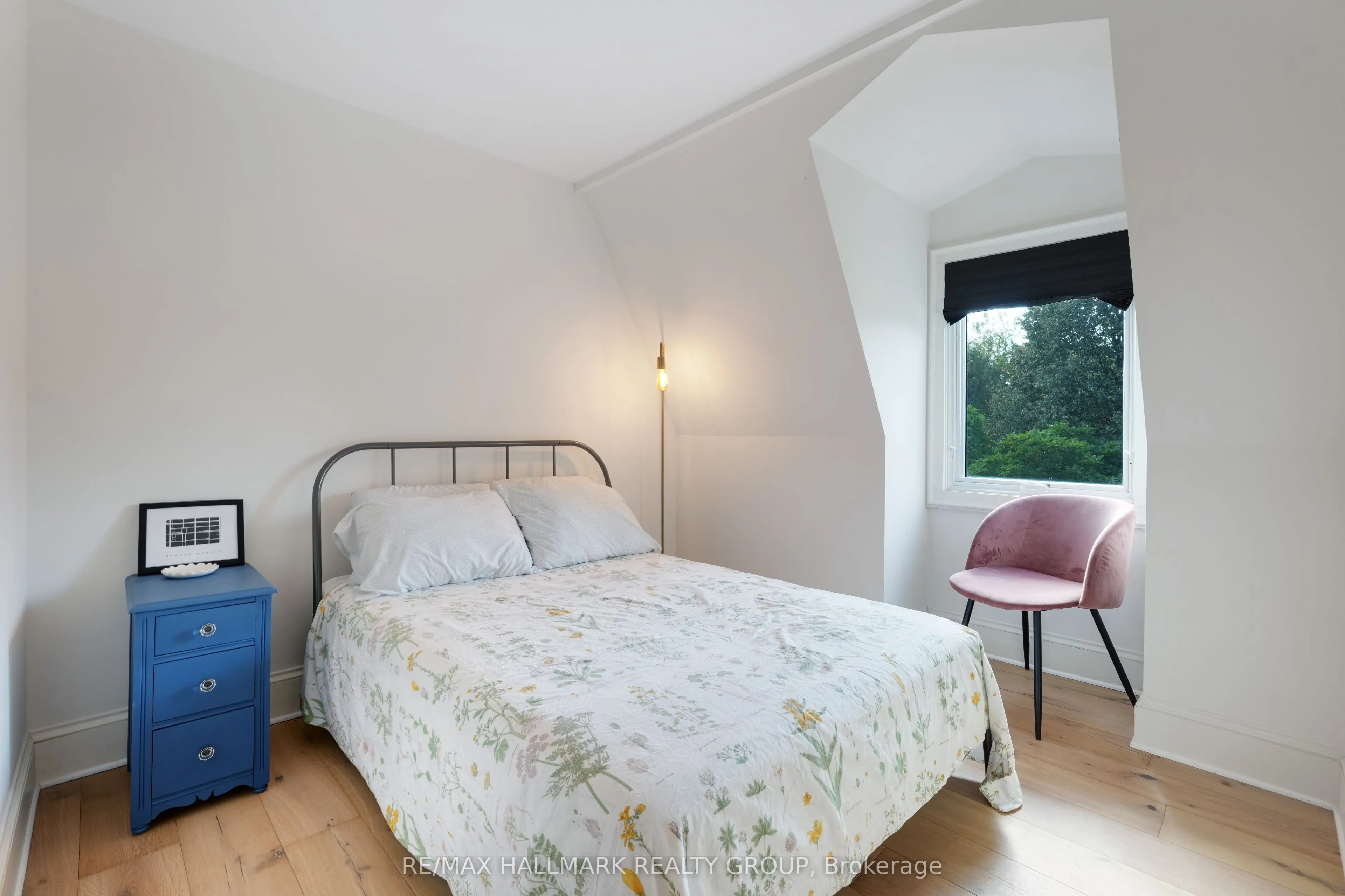 274 DALY Avenue, #5