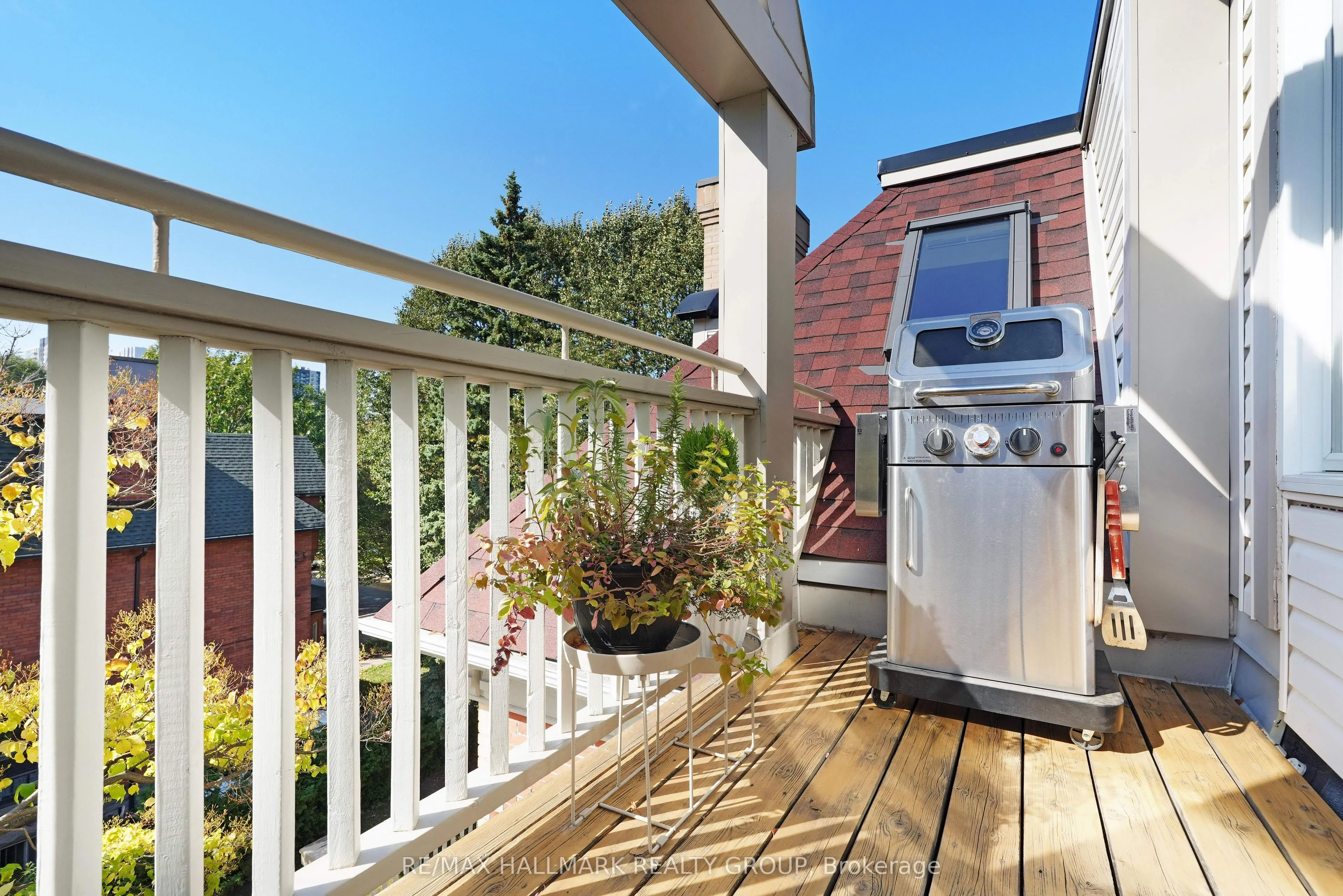 274 DALY Avenue, #5