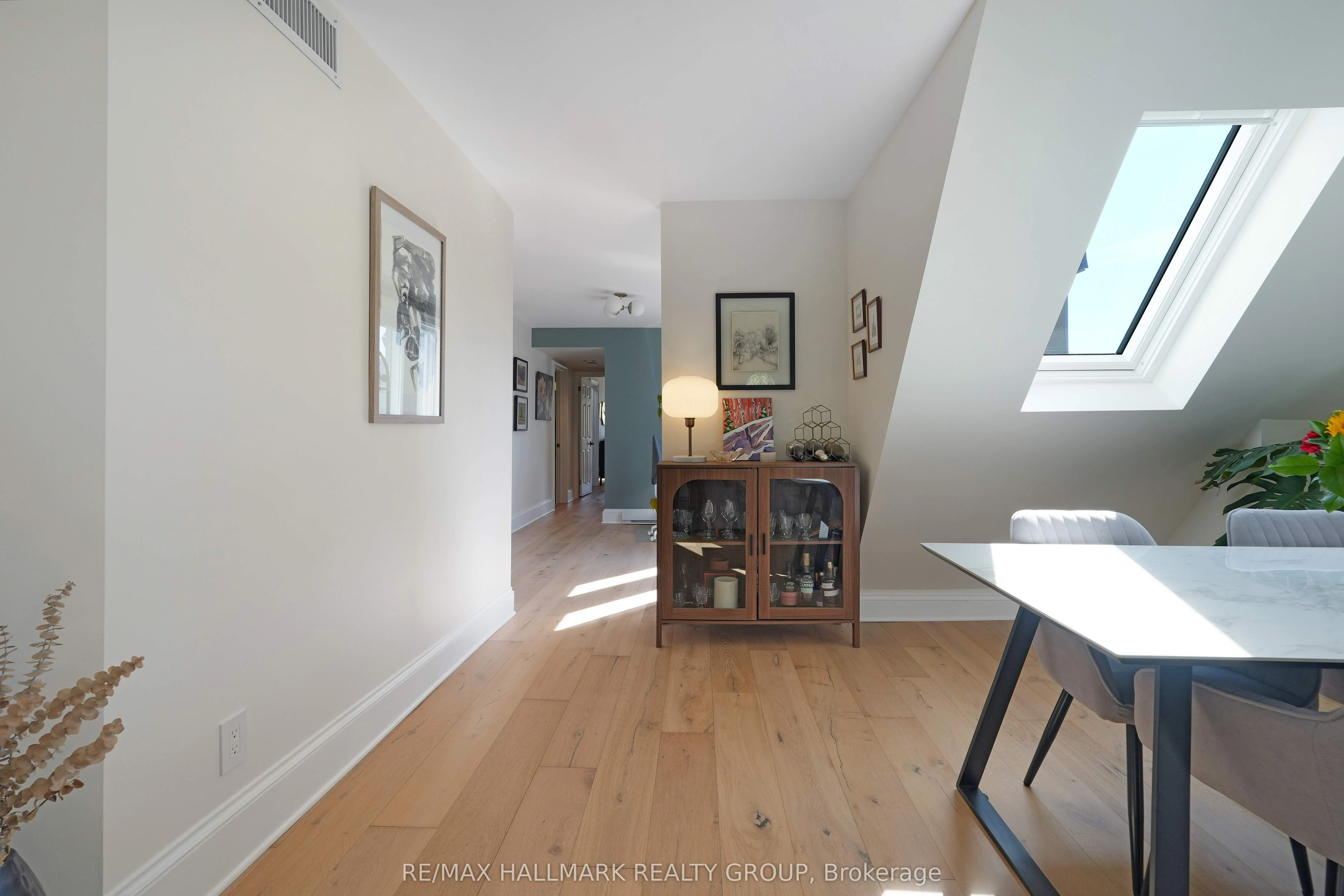 274 DALY Avenue, #5