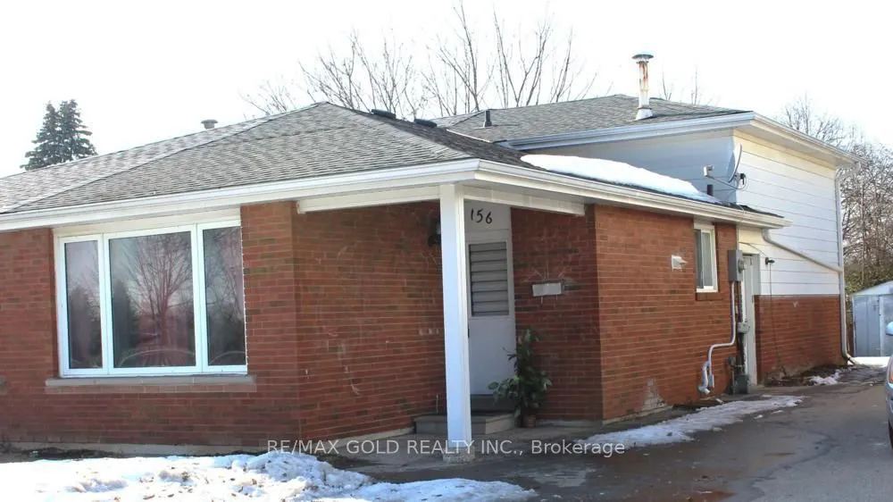 156 Mooregate Crescent, #Lower