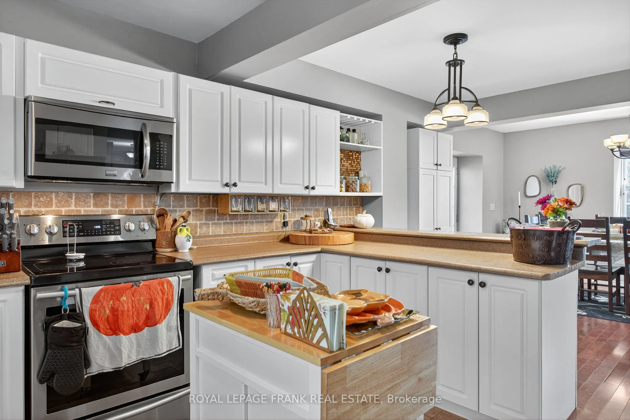 2648 Dummer-Asphodel Road