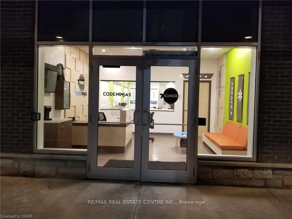 450 Columbia Street W, #3