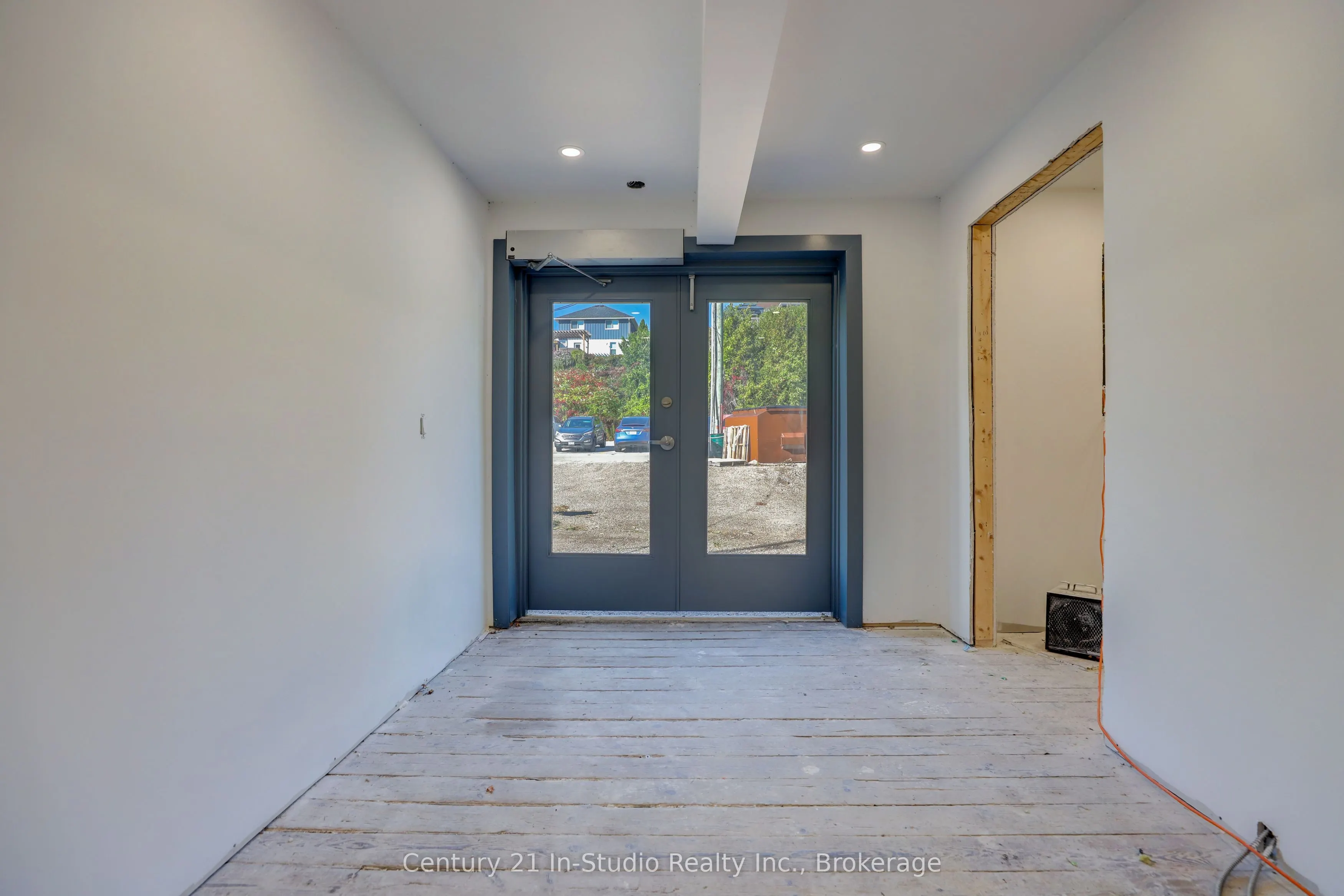612 Berford Street, #Unit B