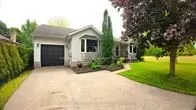 212 Queen Street