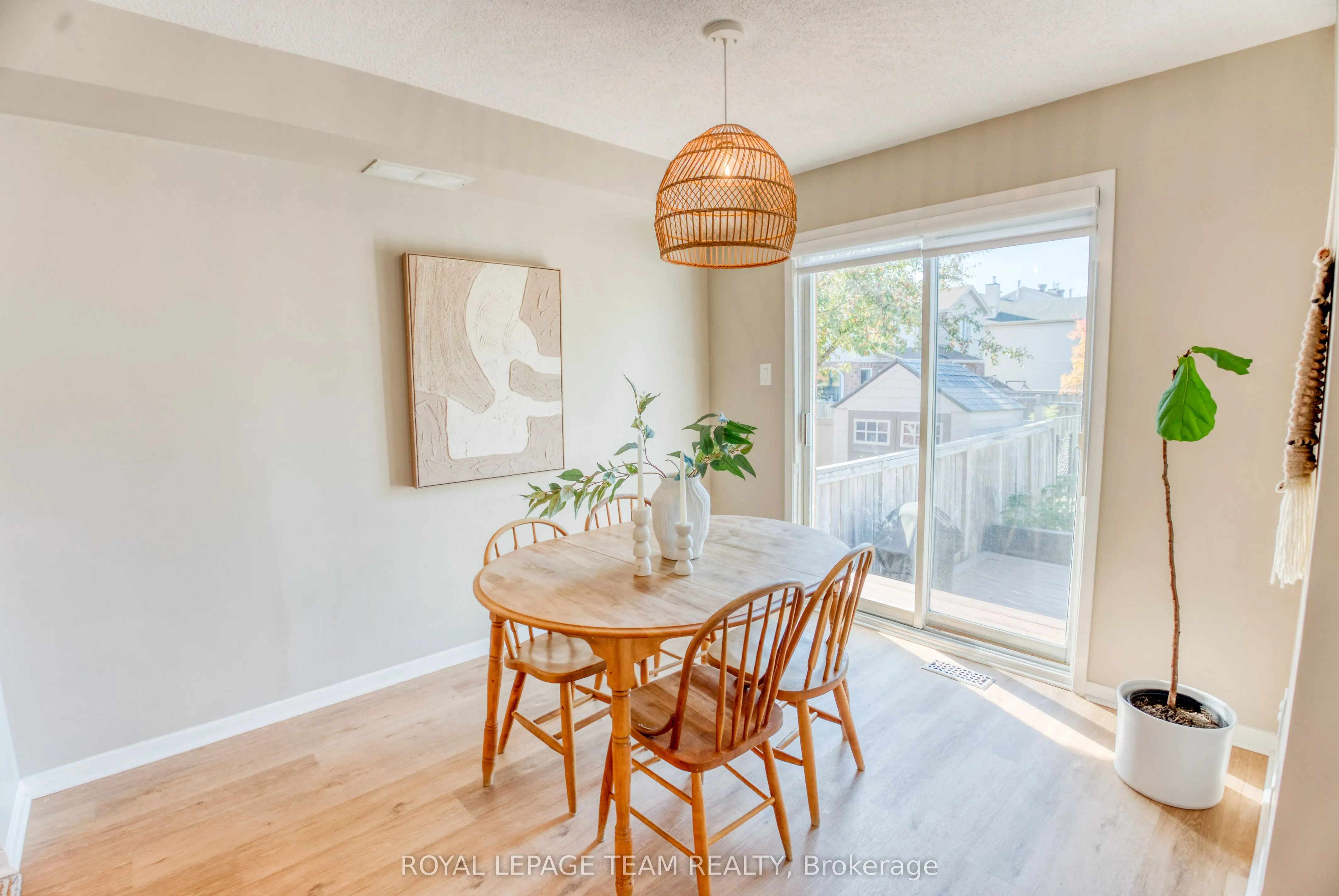3 Springtree Place