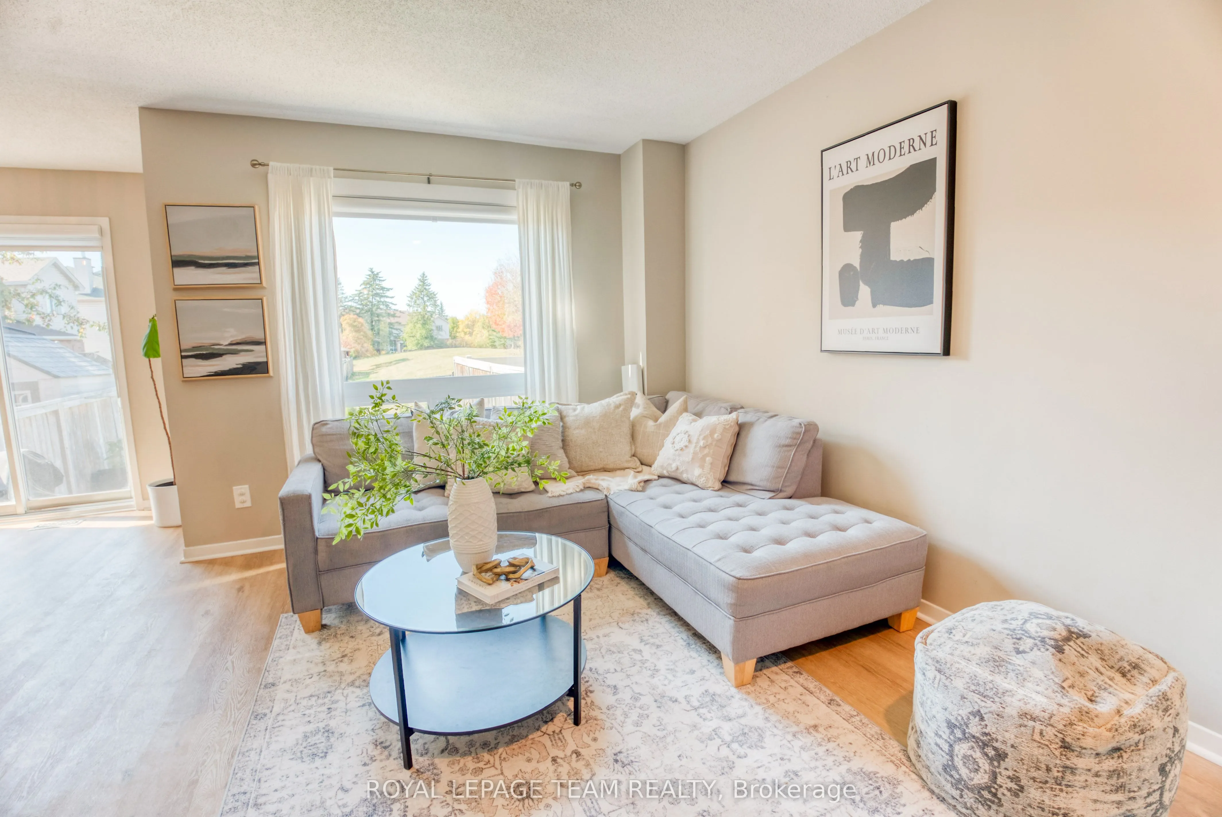 3 Springtree Place