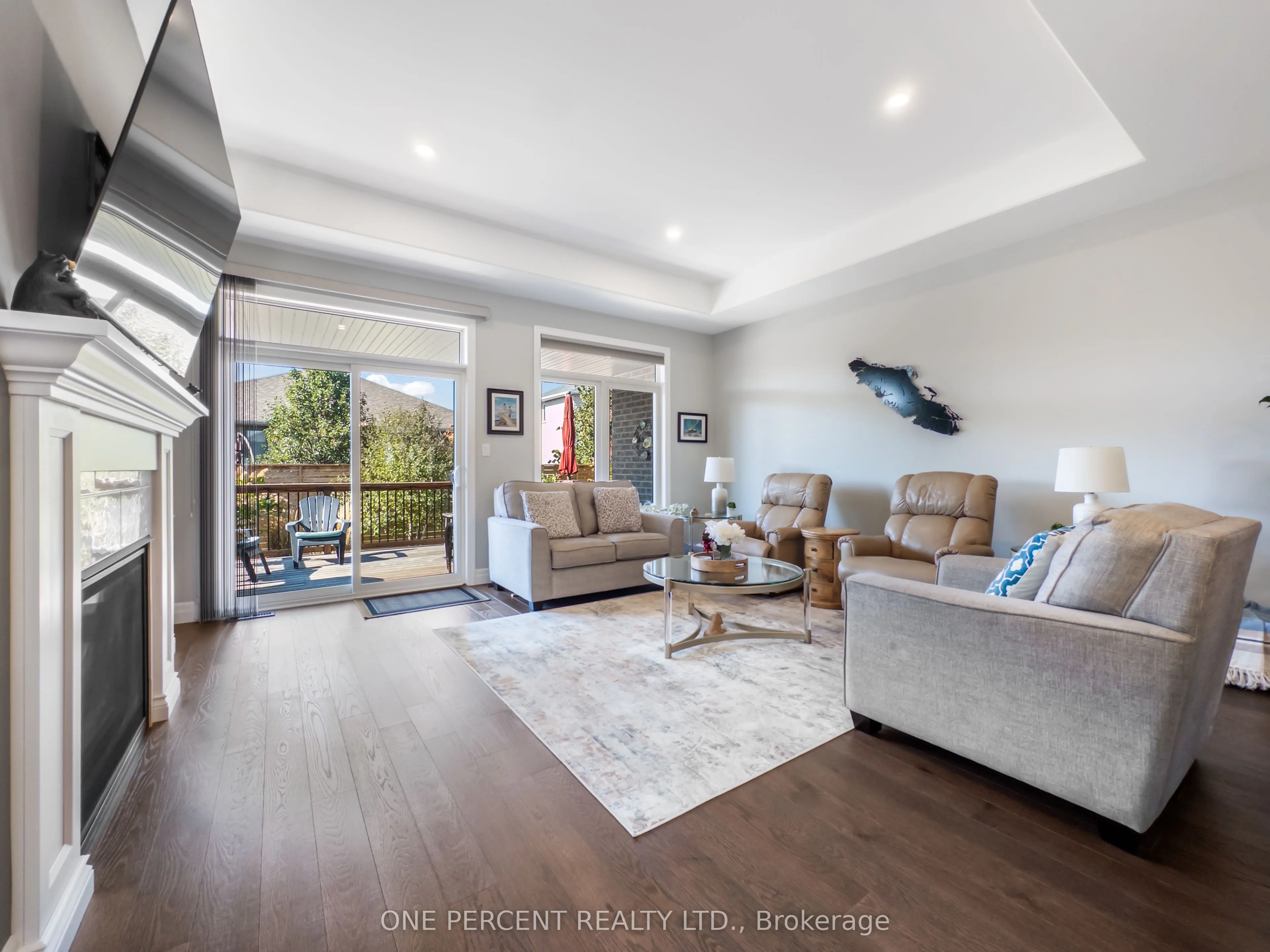 88 Essex Drive