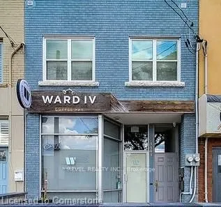 1441 Main Street E