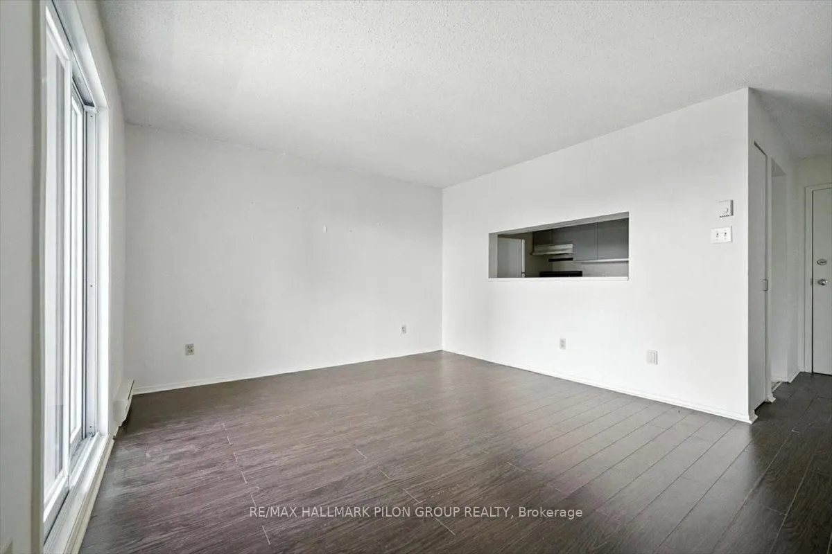 270 Brittany Drive, #411