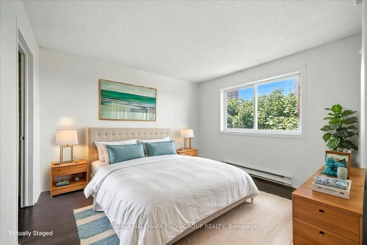 270 Brittany Drive, #411
