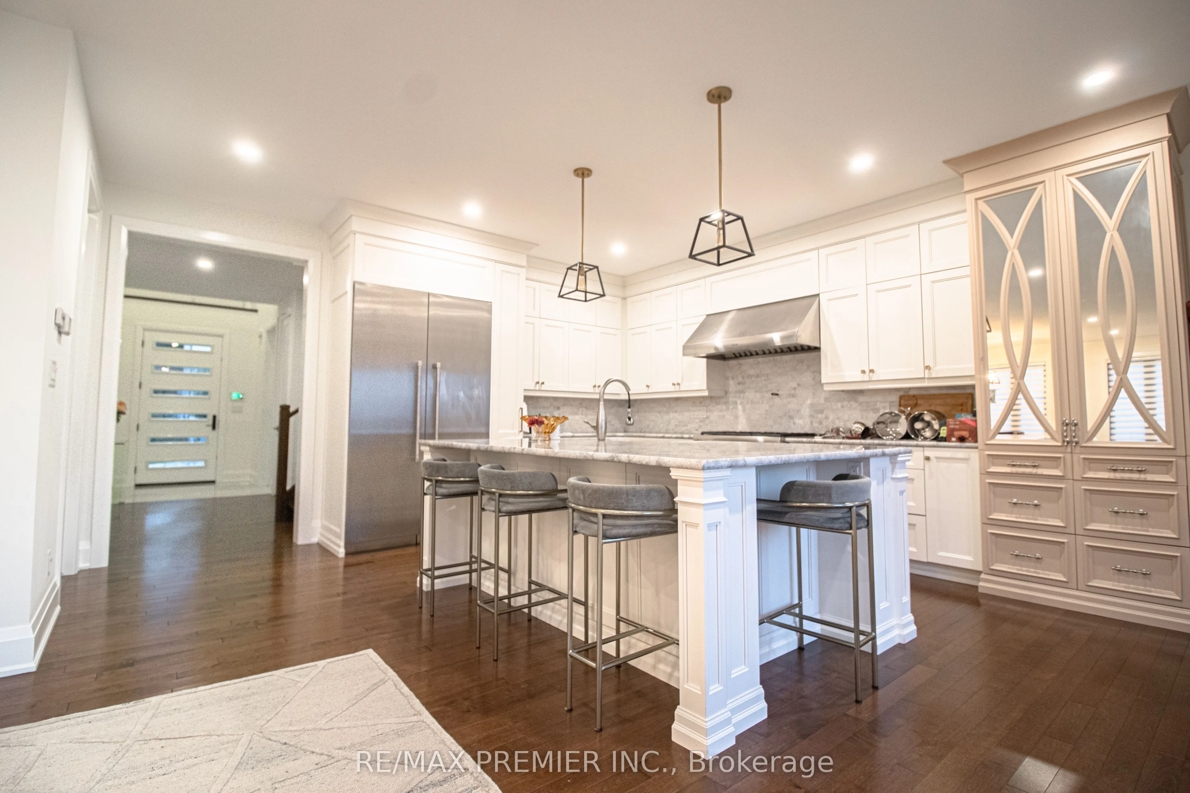 4 Kenmir Avenue