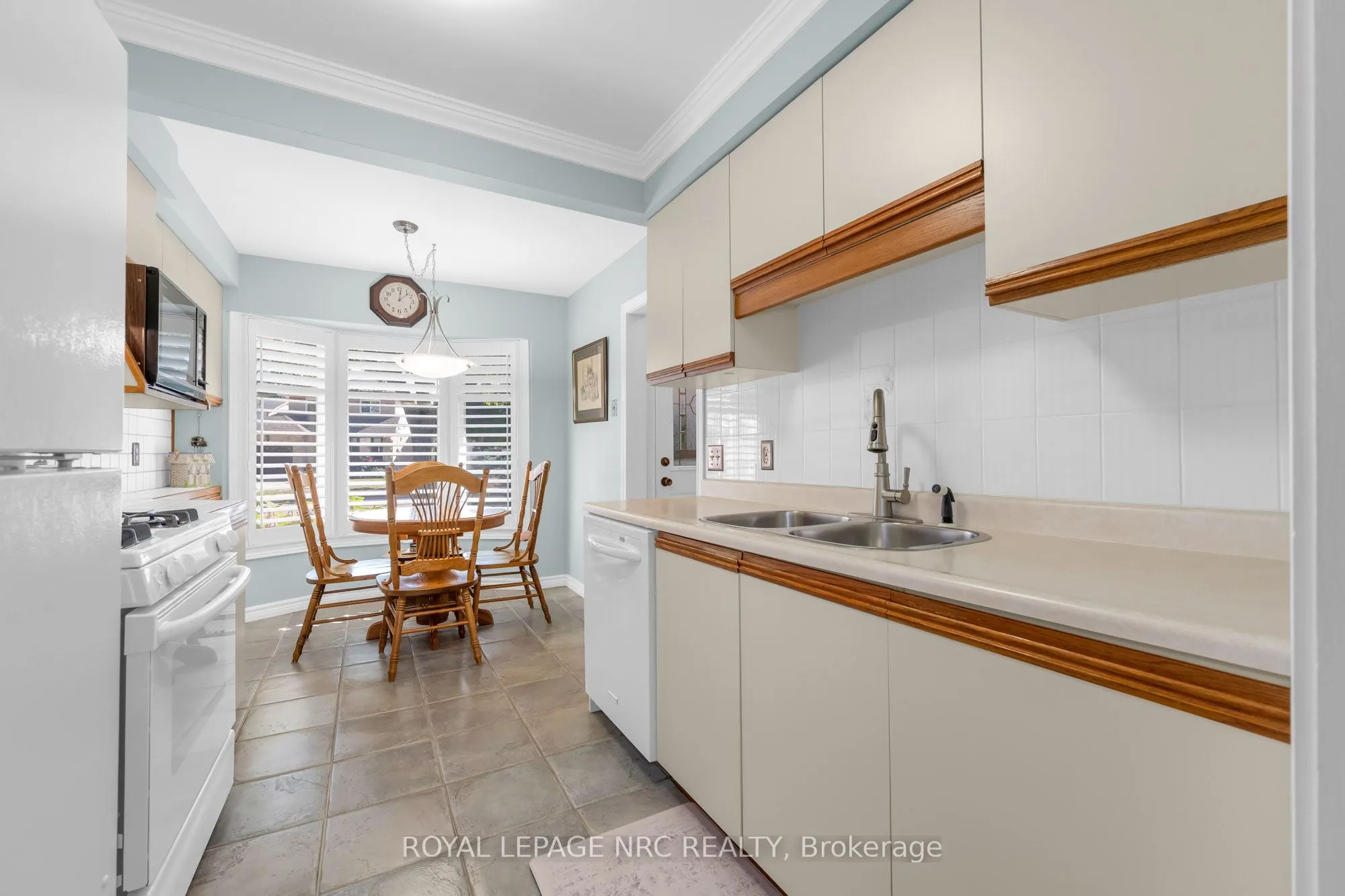 15 Ellington Avenue, #3