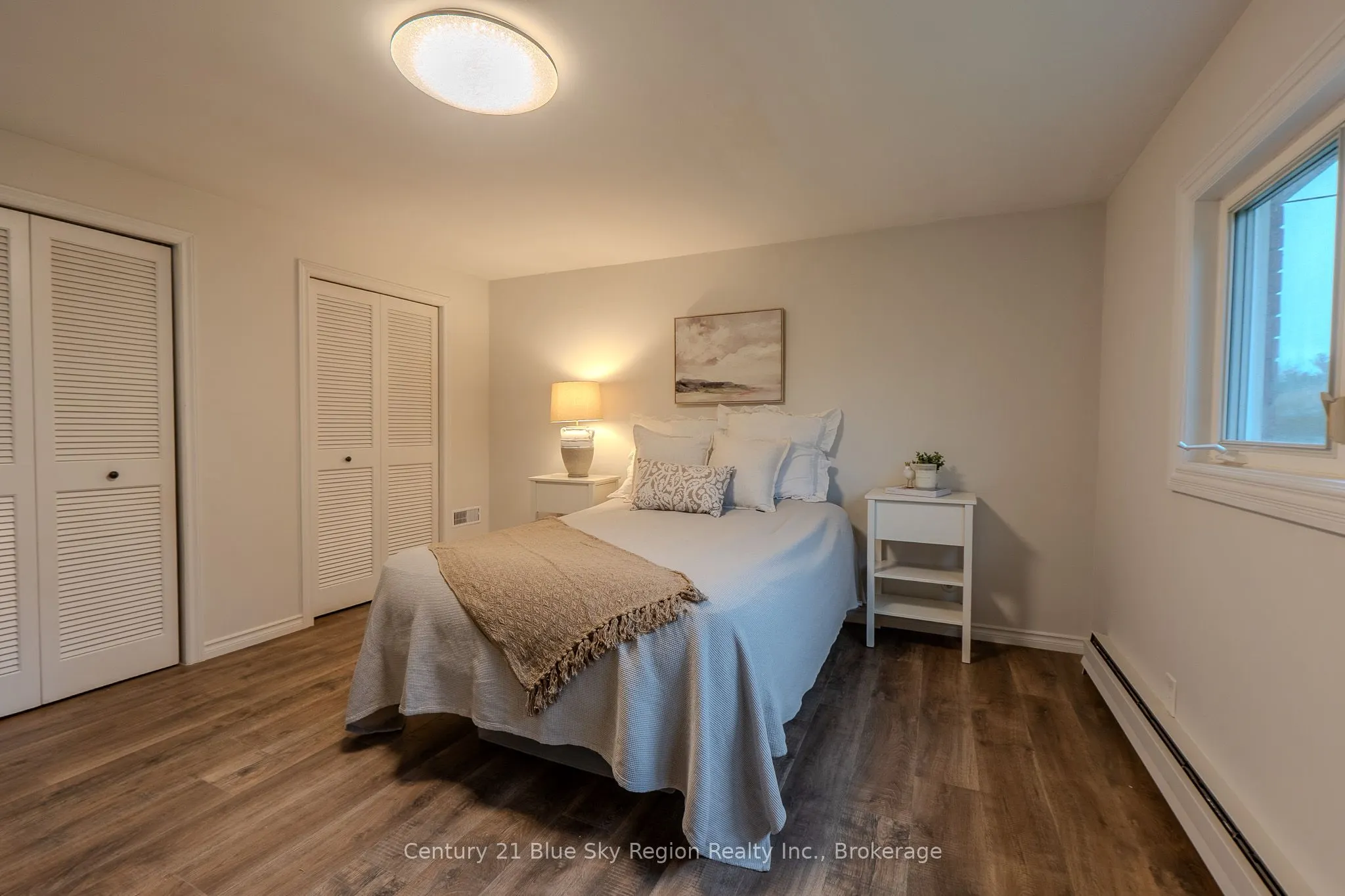 444 Lansdowne Street E