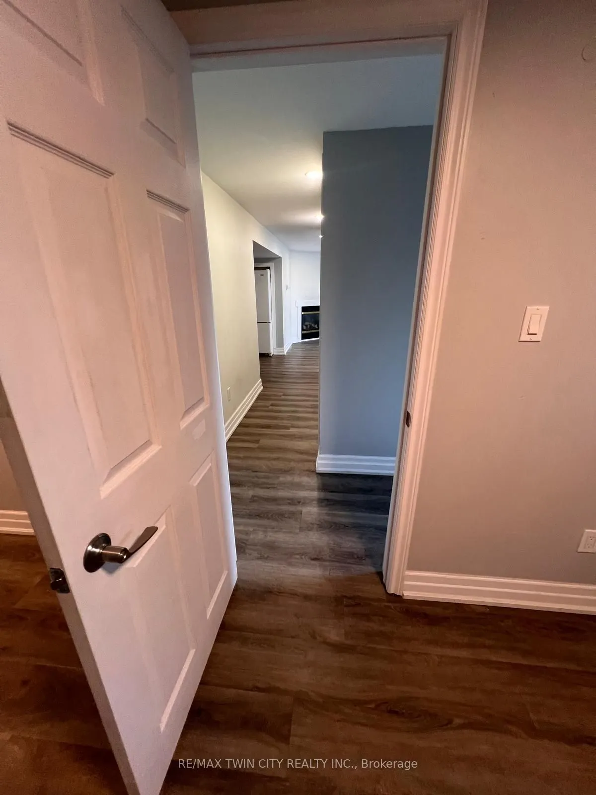 100 Lauris Avenue
