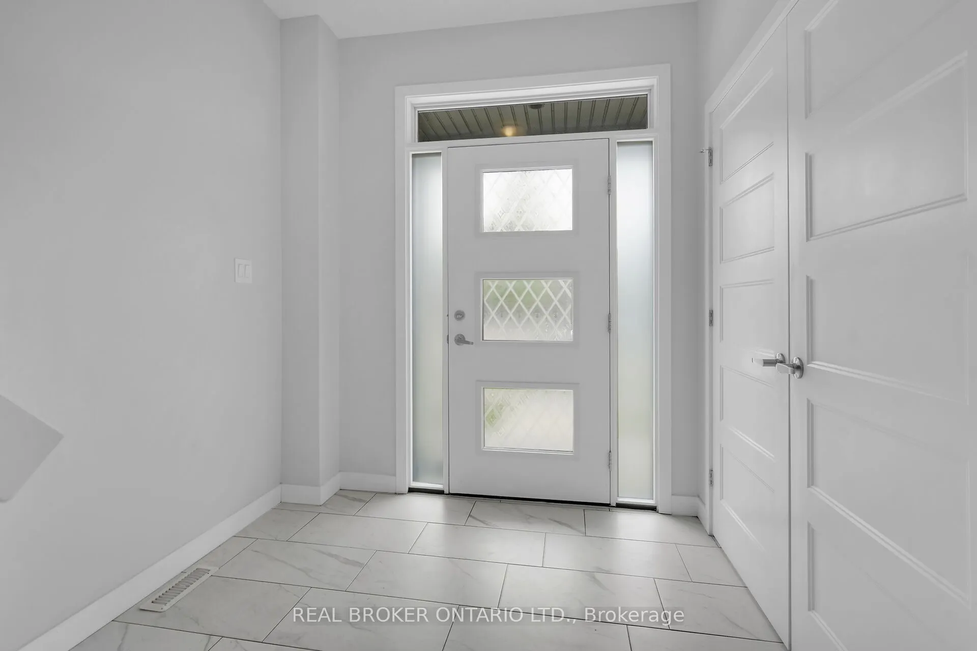 3394 Singleton Avenue, #80