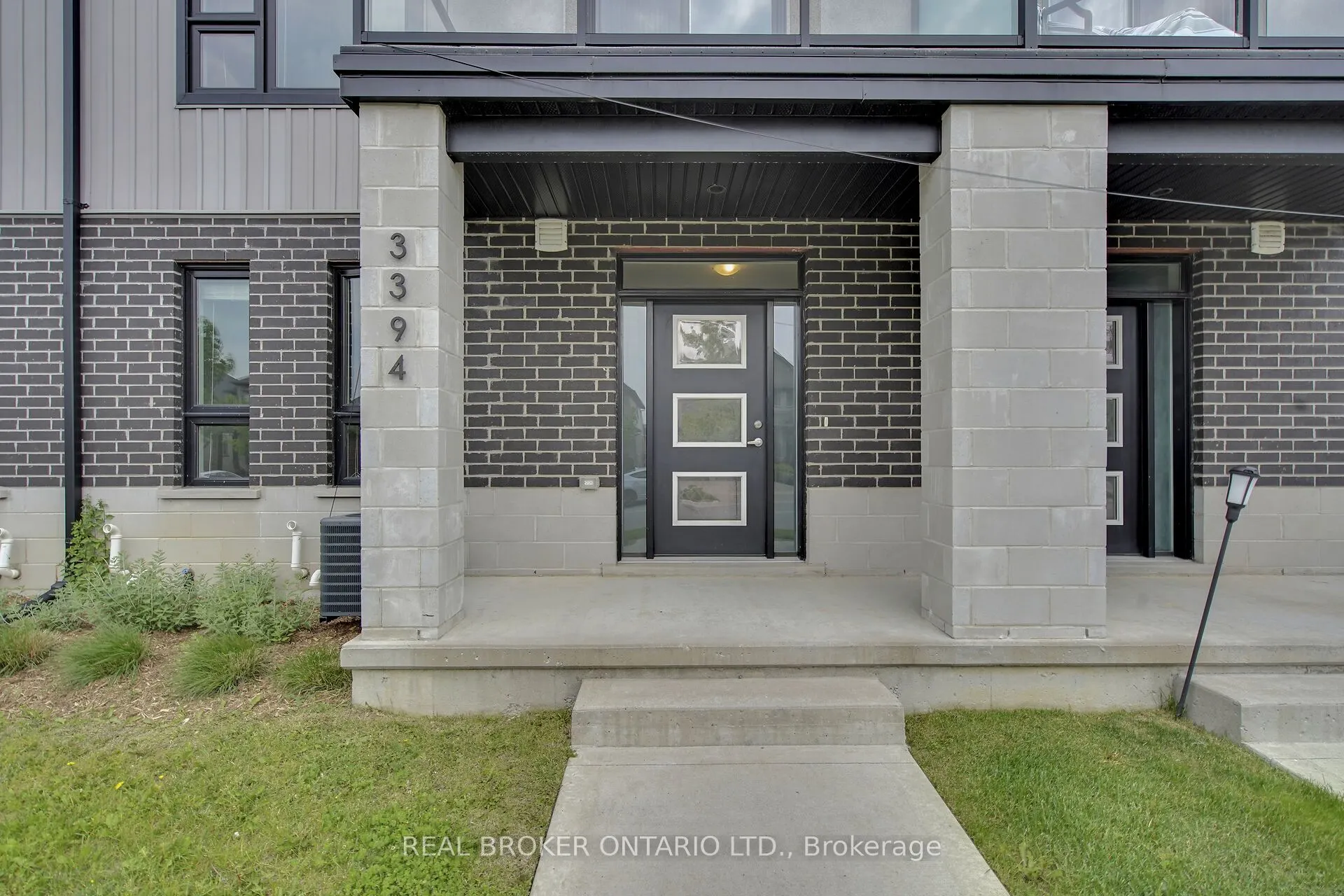 3394 Singleton Avenue, #80