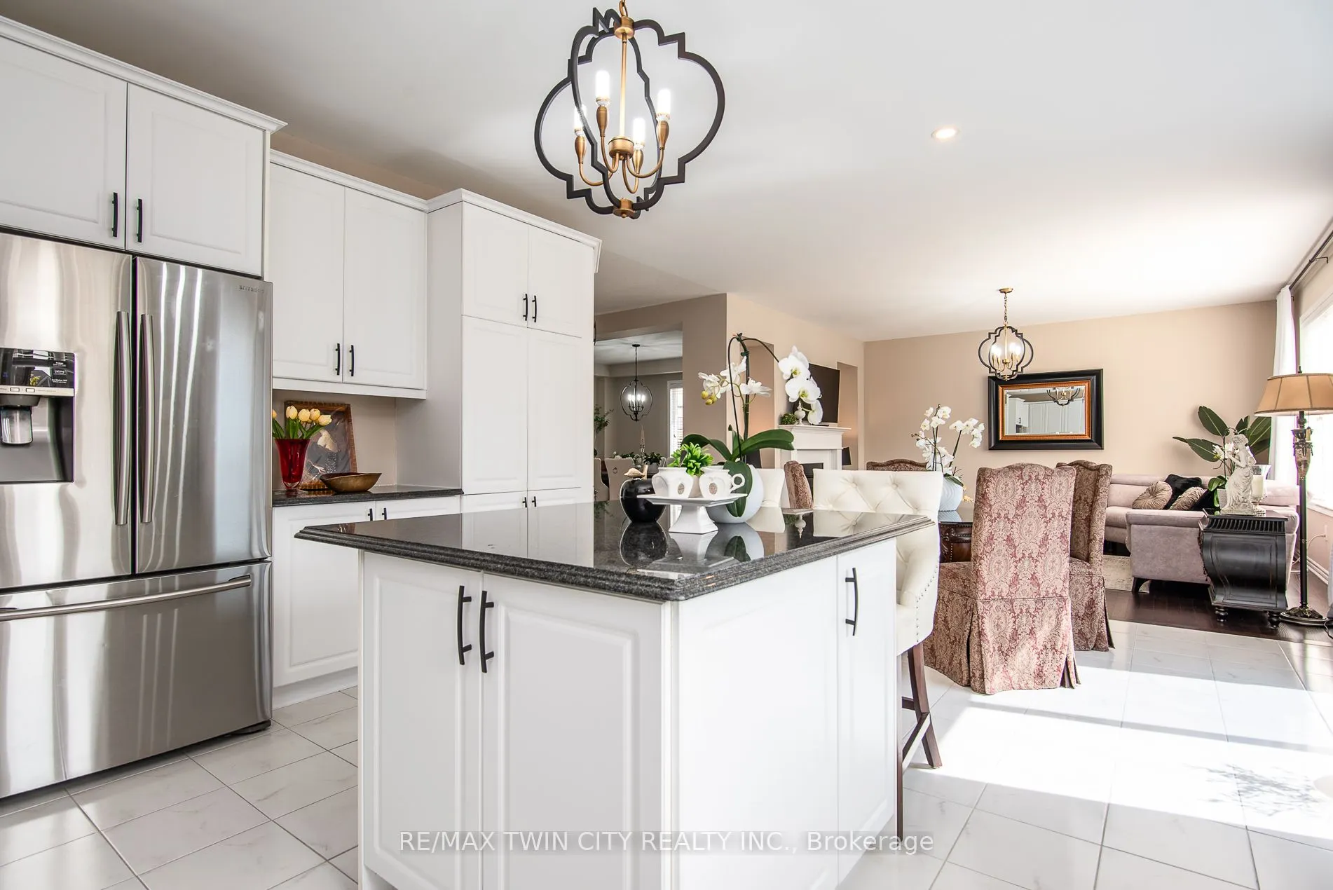 232 Shady Glen Crescent